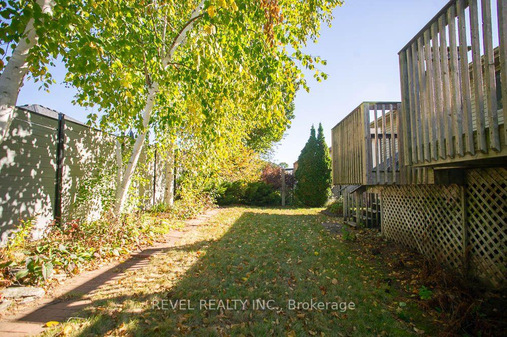Photo 30 of 16 Bradbury Crescent, Brant, Paris — HOMEH
