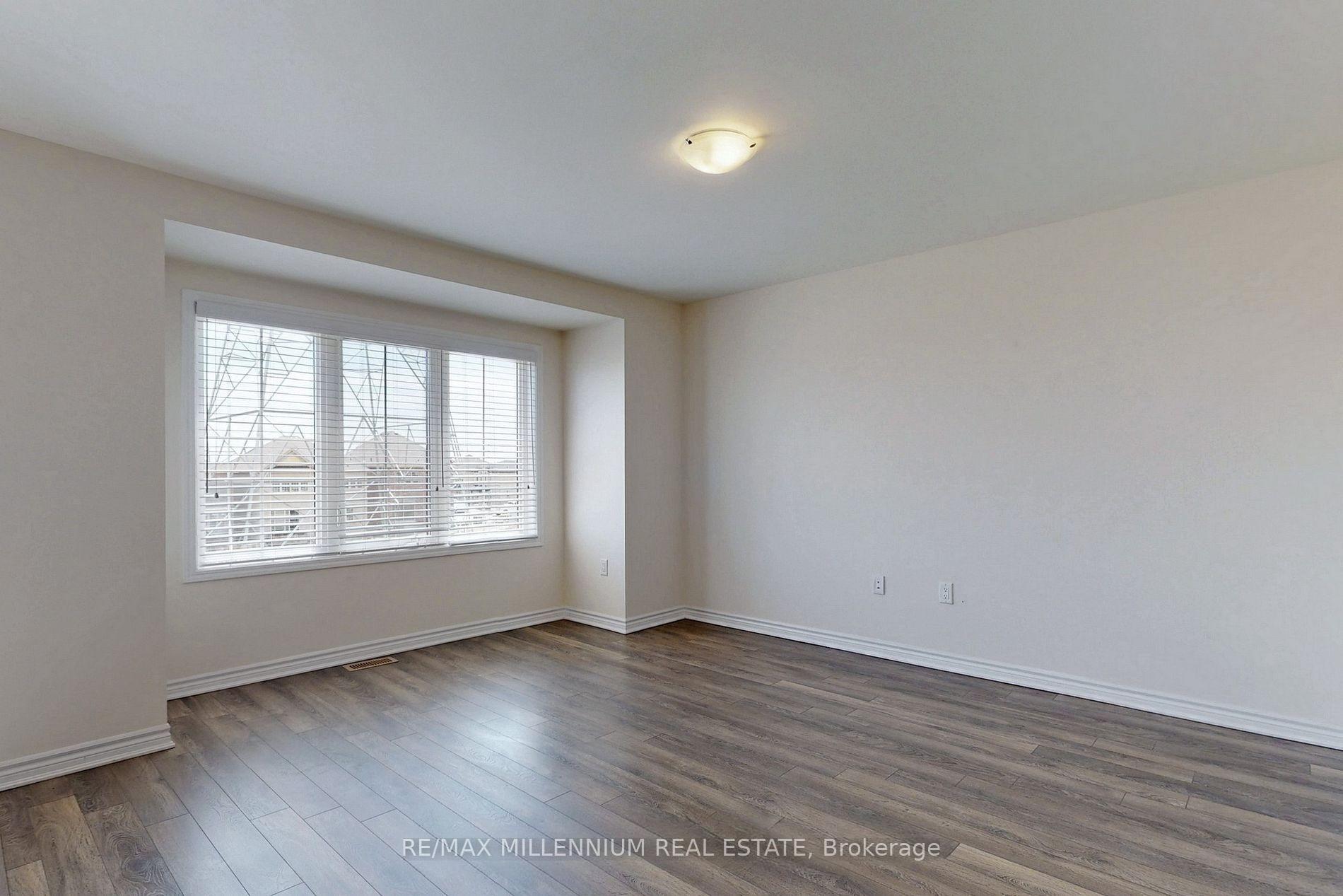 Photo 8 of 1017 Cameo Street, Pickering, Rural Pickering — HOMEH