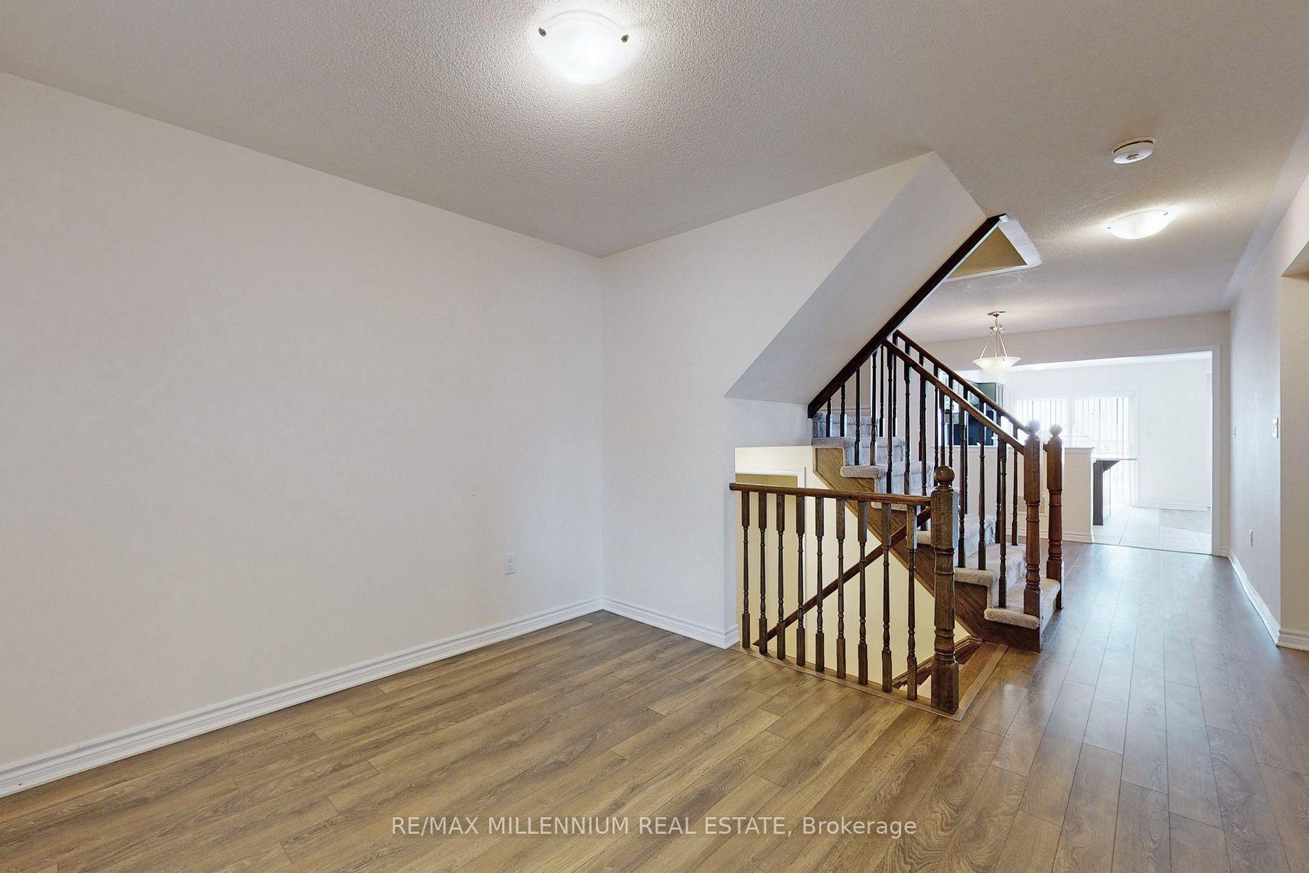 Photo 13 of 1017 Cameo Street, Pickering, Rural Pickering — HOMEH