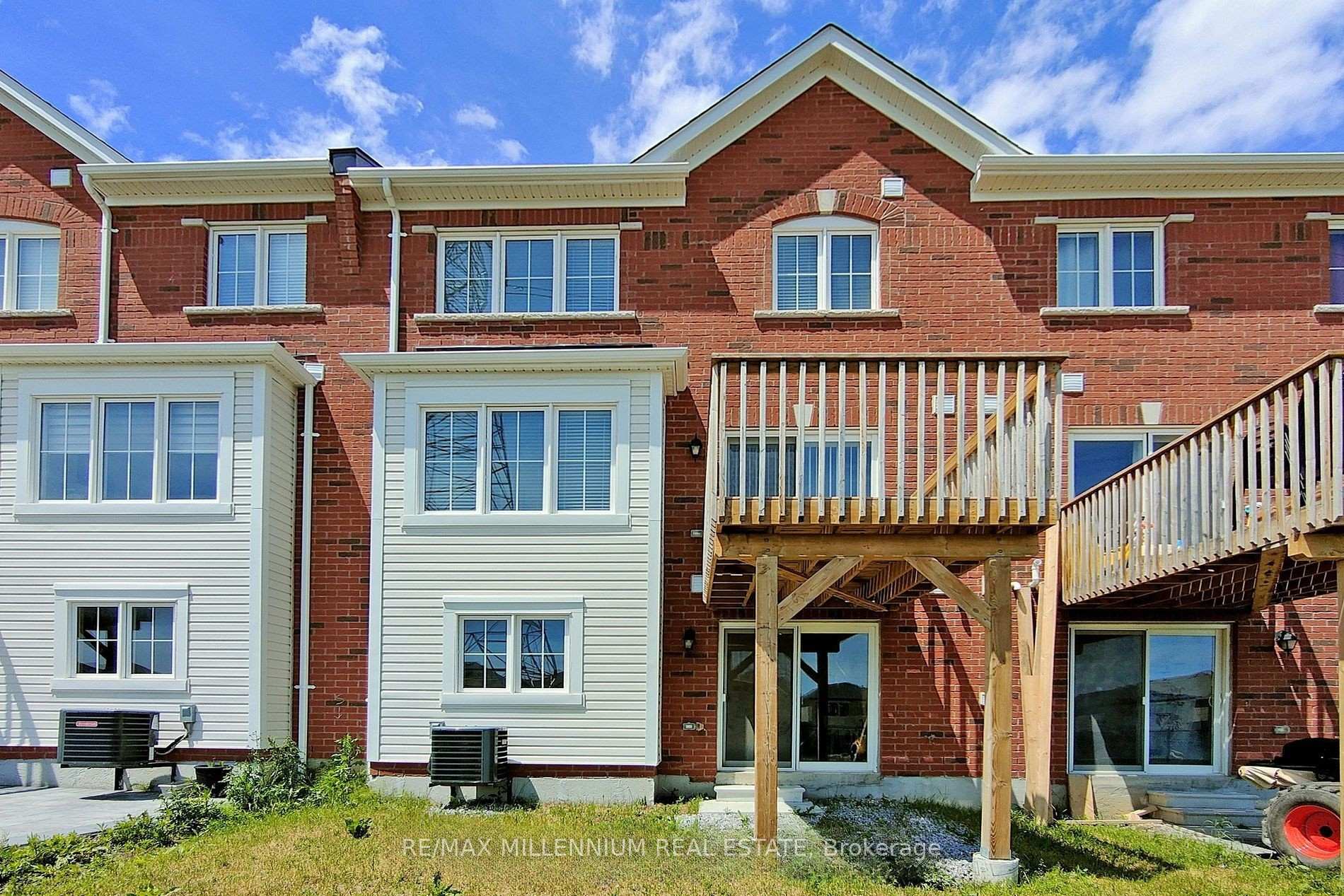 Photo 33 of 1017 Cameo Street, Pickering, Rural Pickering — HOMEH