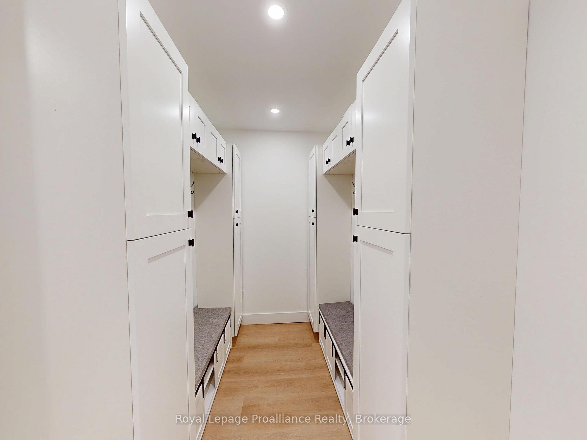 Photo 18 of 3 Cooke Court, Belleville, Belleville Ward — HOMEH