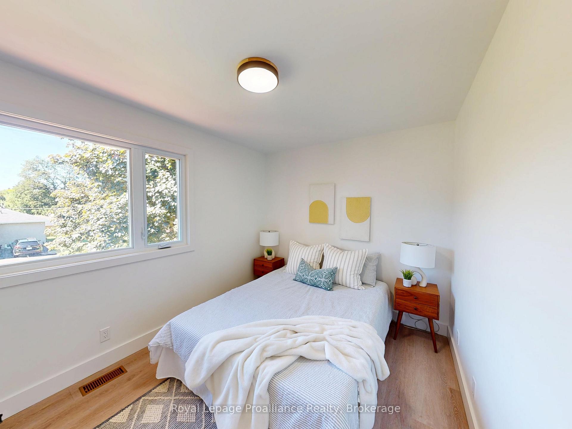 Photo 22 of 3 Cooke Court, Belleville, Belleville Ward — HOMEH