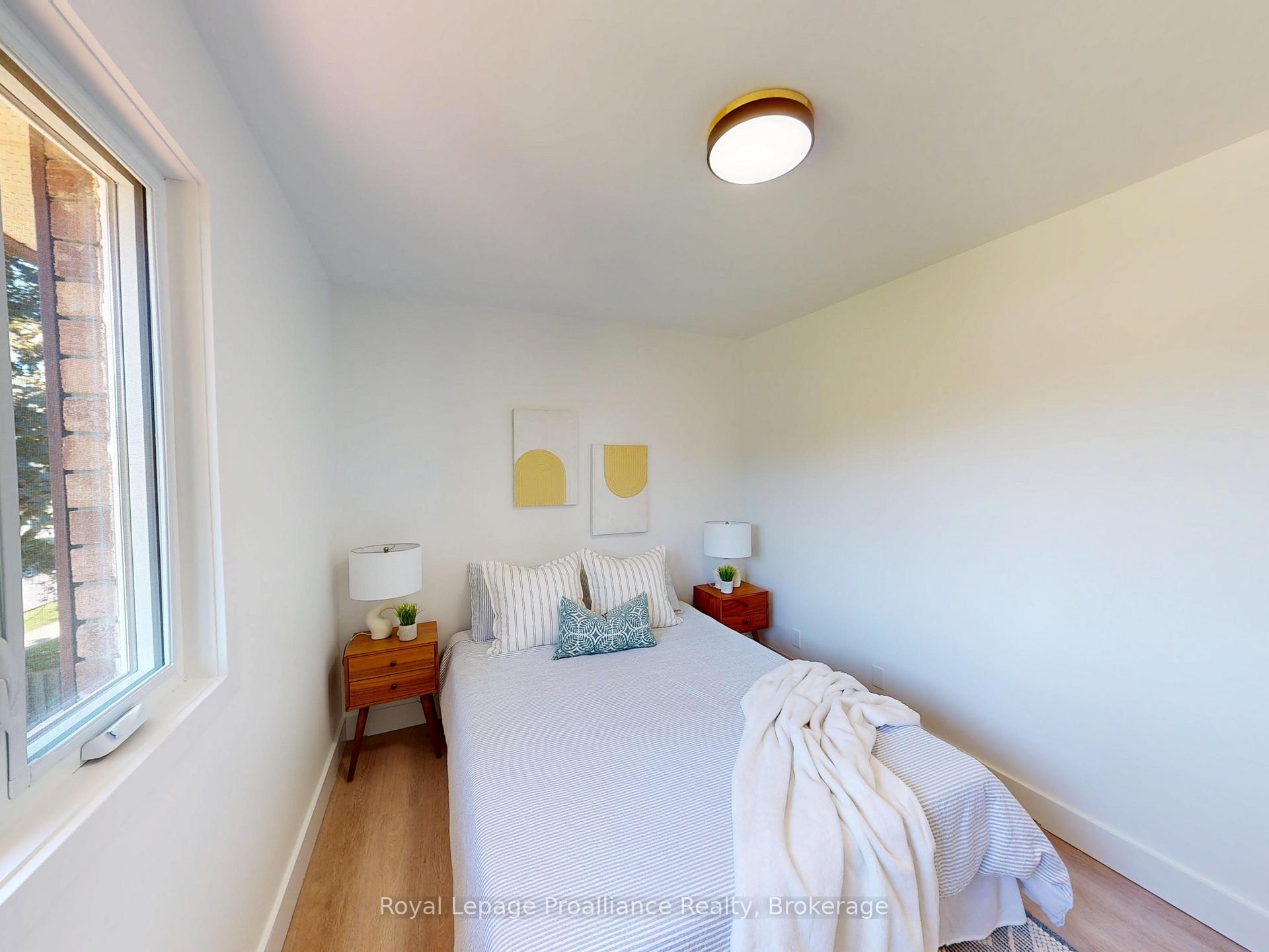 Photo 23 of 3 Cooke Court, Belleville, Belleville Ward — HOMEH
