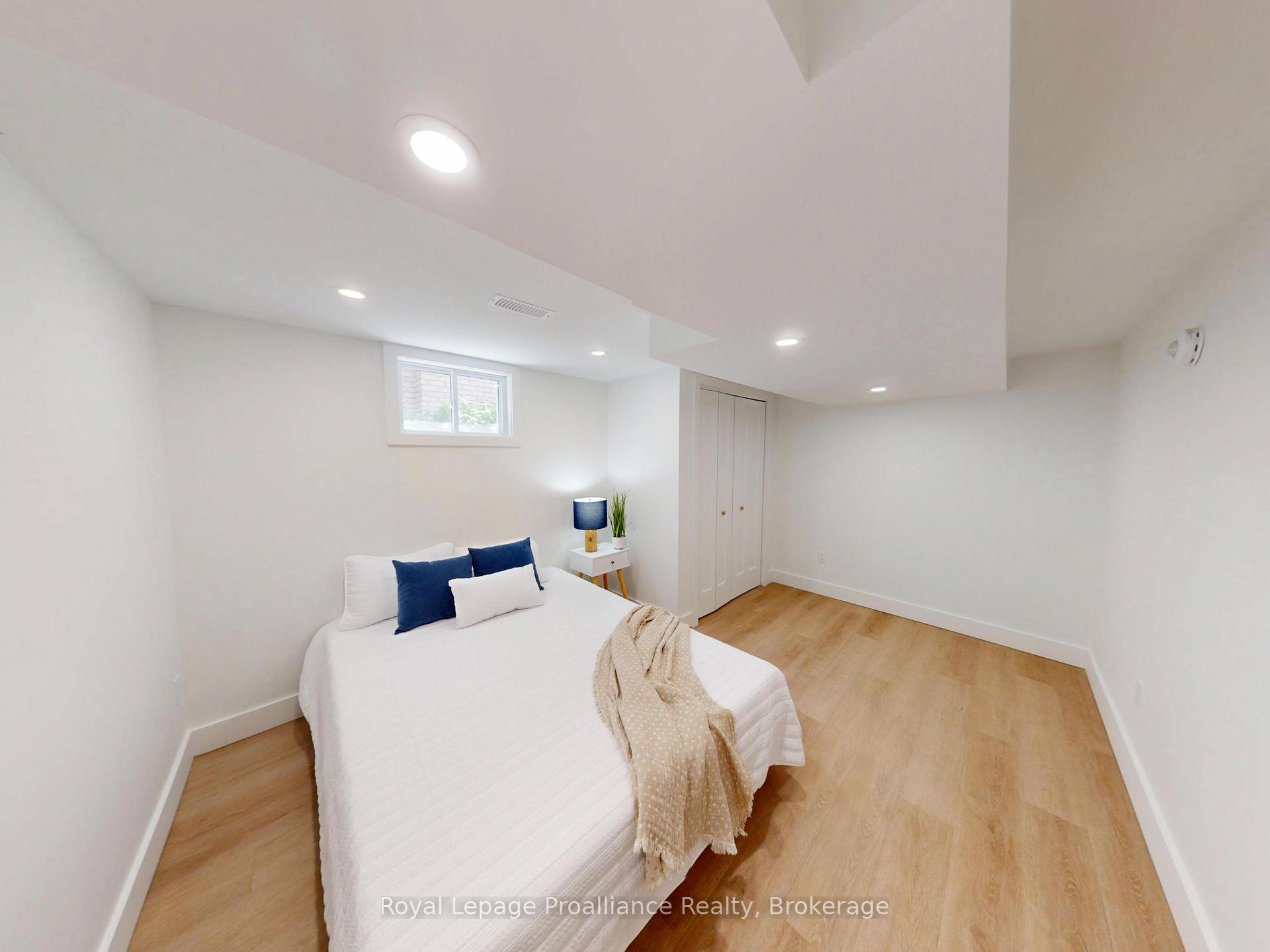 Photo 36 of 3 Cooke Court, Belleville, Belleville Ward — HOMEH