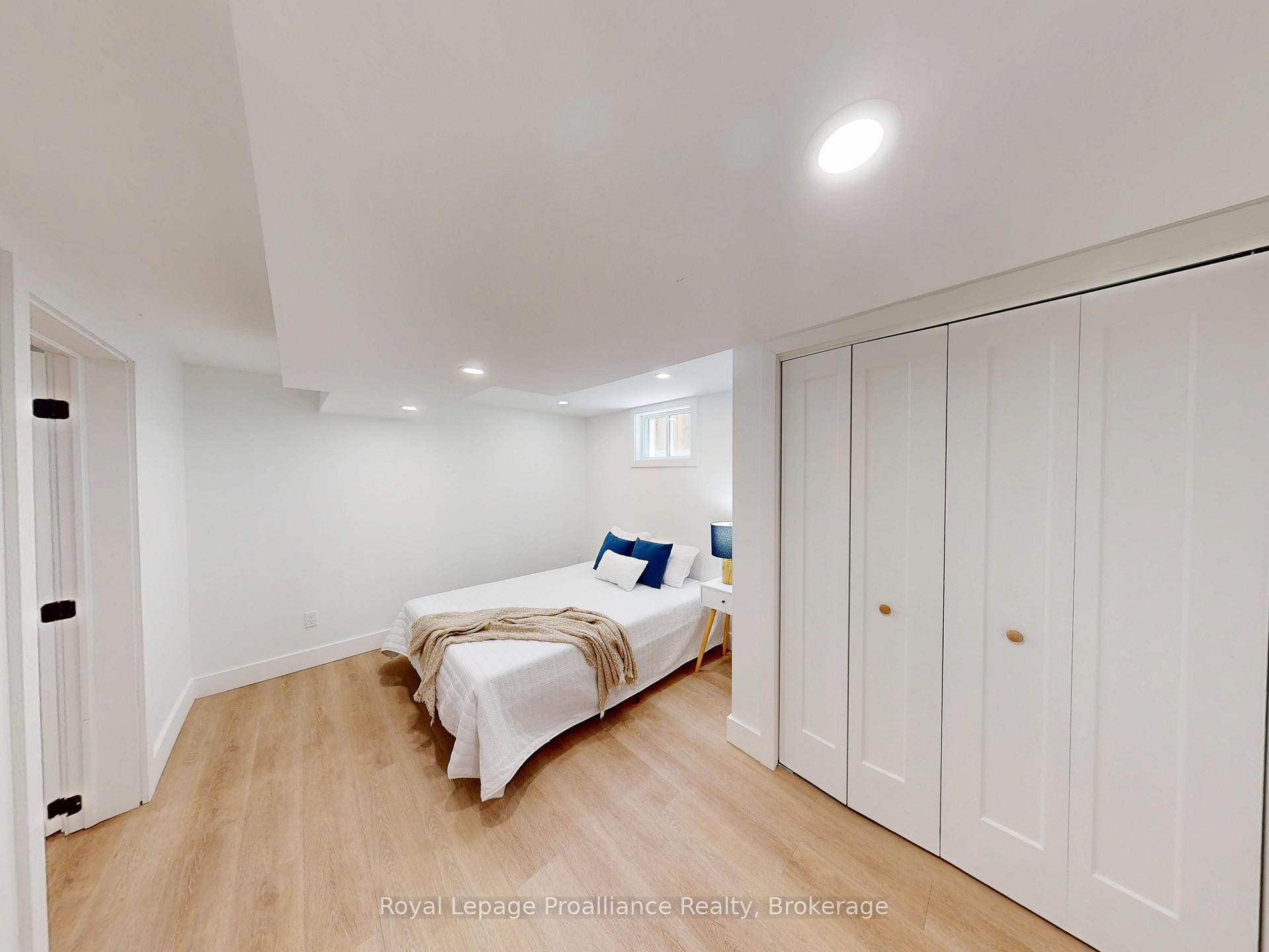 Photo 37 of 3 Cooke Court, Belleville, Belleville Ward — HOMEH