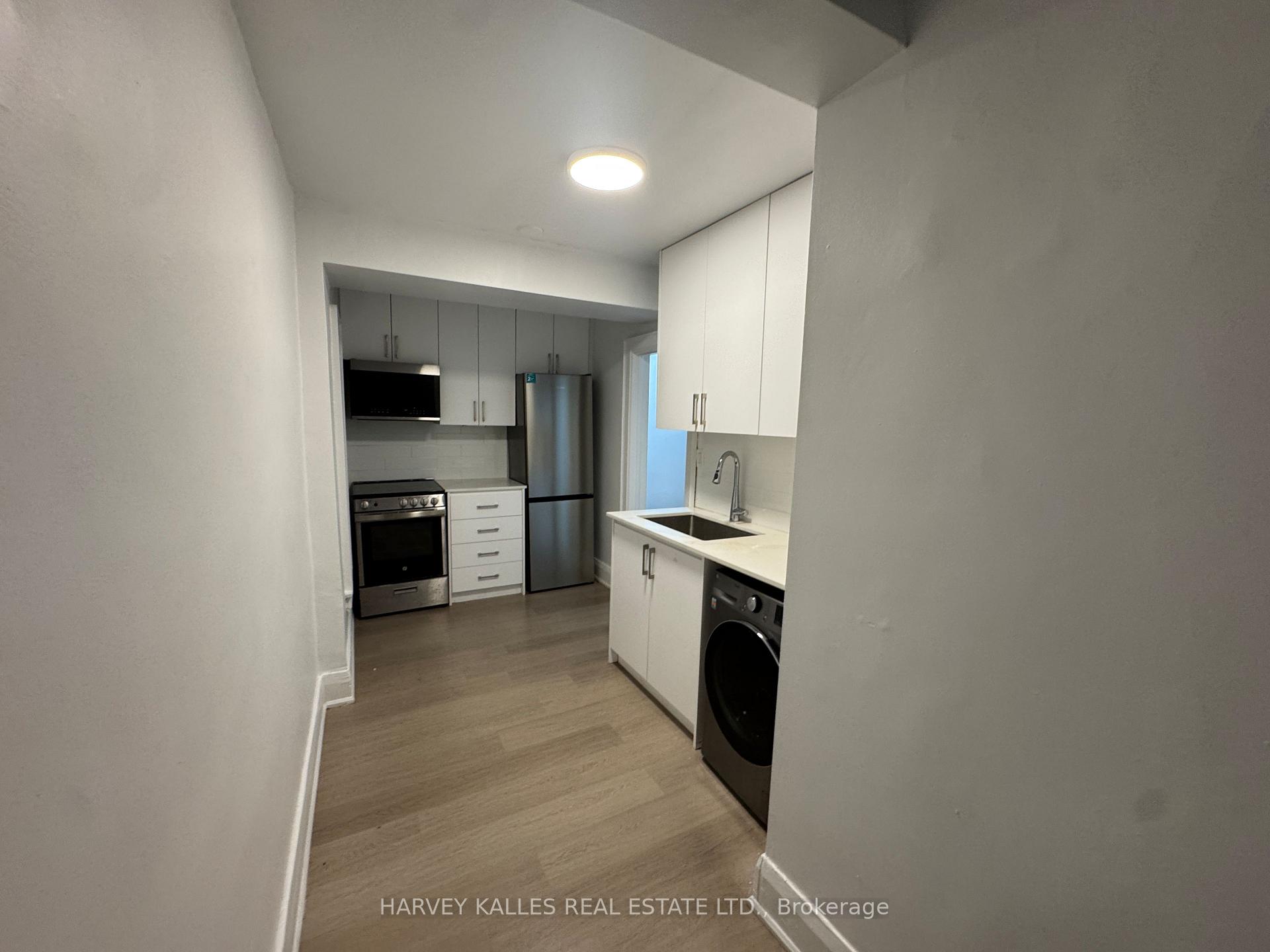 Photo 3 of Unit 2, 316 Lonsdale Road, Toronto, Forest Hill South — HOMEH