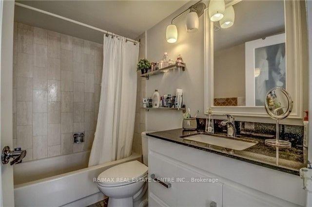 Photo 13 of Unit 1908, 285 Enfield Place, Mississauga, City Centre — HOMEH