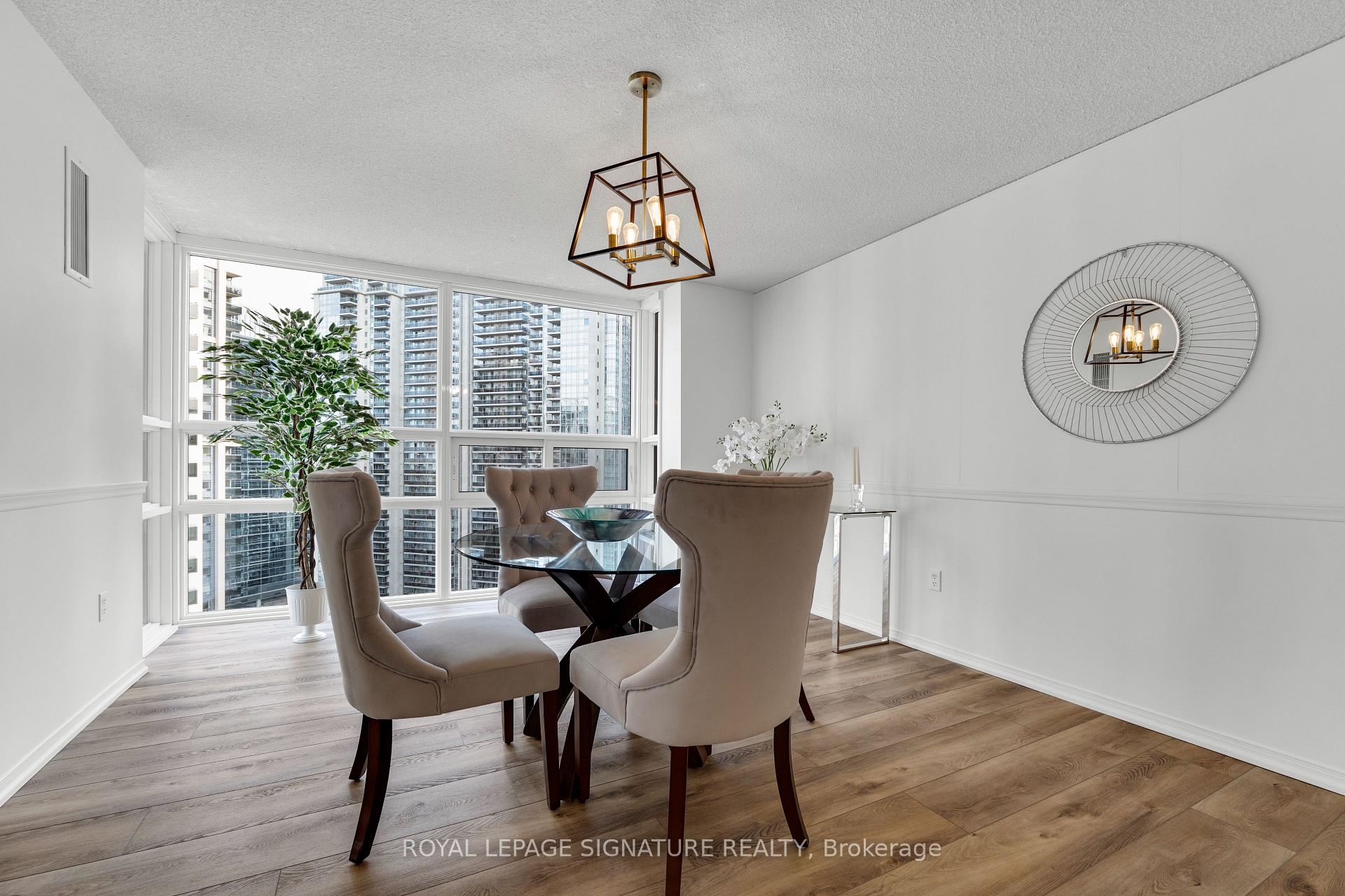 Photo 7 of Unit 1903, 131 Beecroft Road, North York, Lansing-Westgate — HOMEH