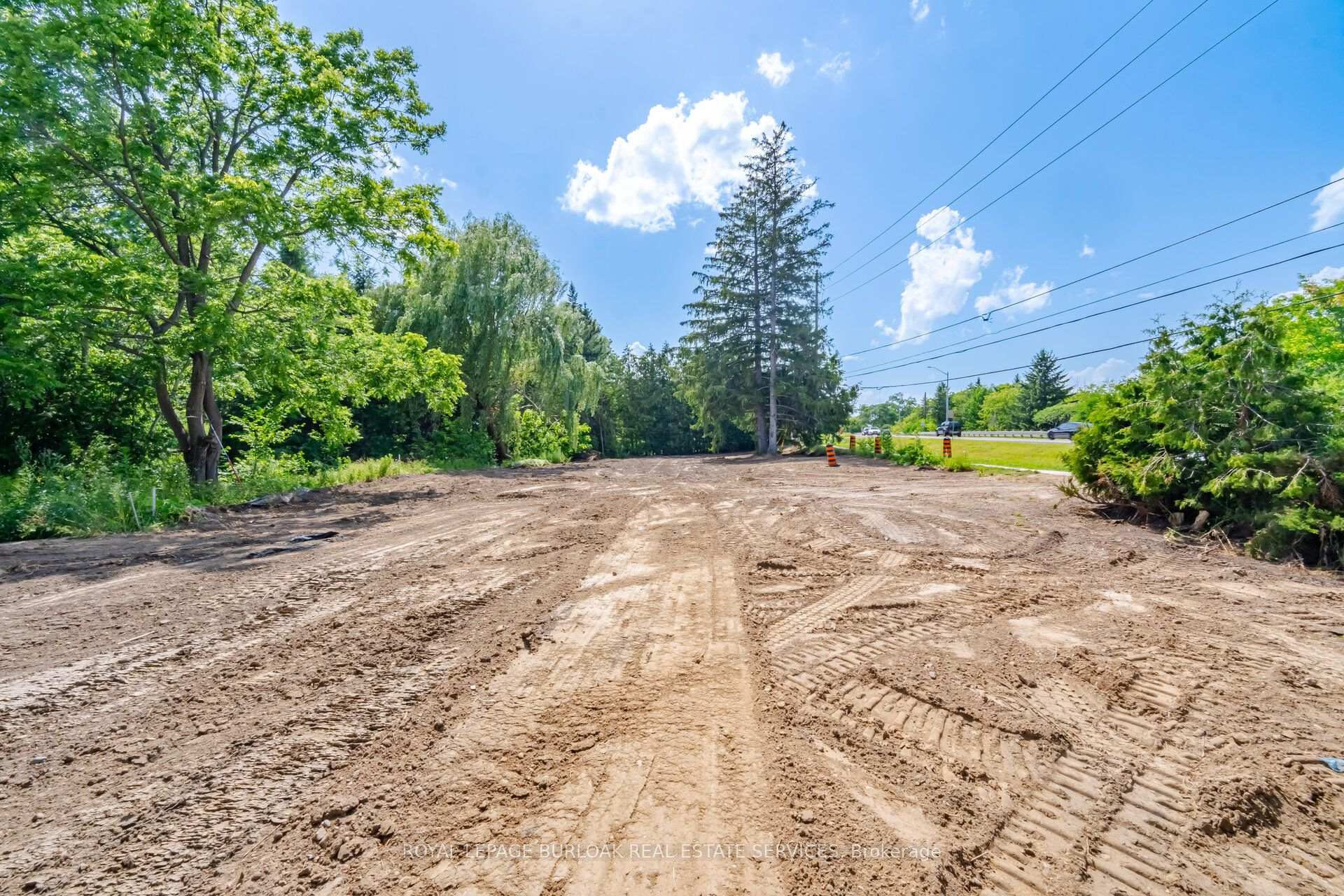 Photo 7 of 2207 Embleton Road, Brampton, Bram West — HOMEH
