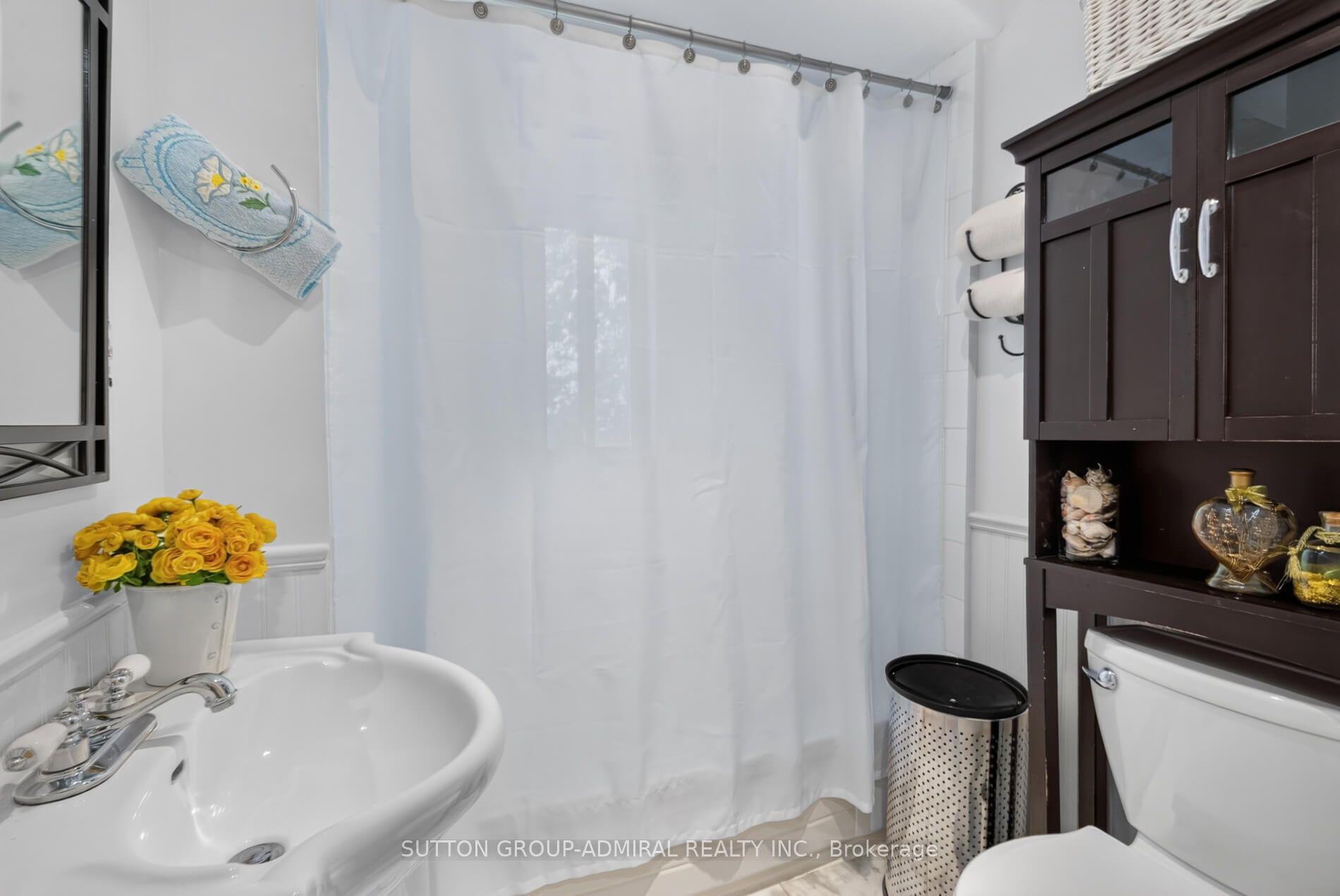 Photo 15 of 320 Weston Road, Toronto, Junction Area — HOMEH