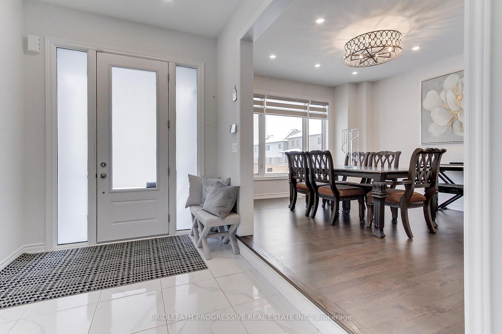 Photo 4 of 145 Terry Fox Drive, Barrie, Rural Barrie Southeast — HOMEH