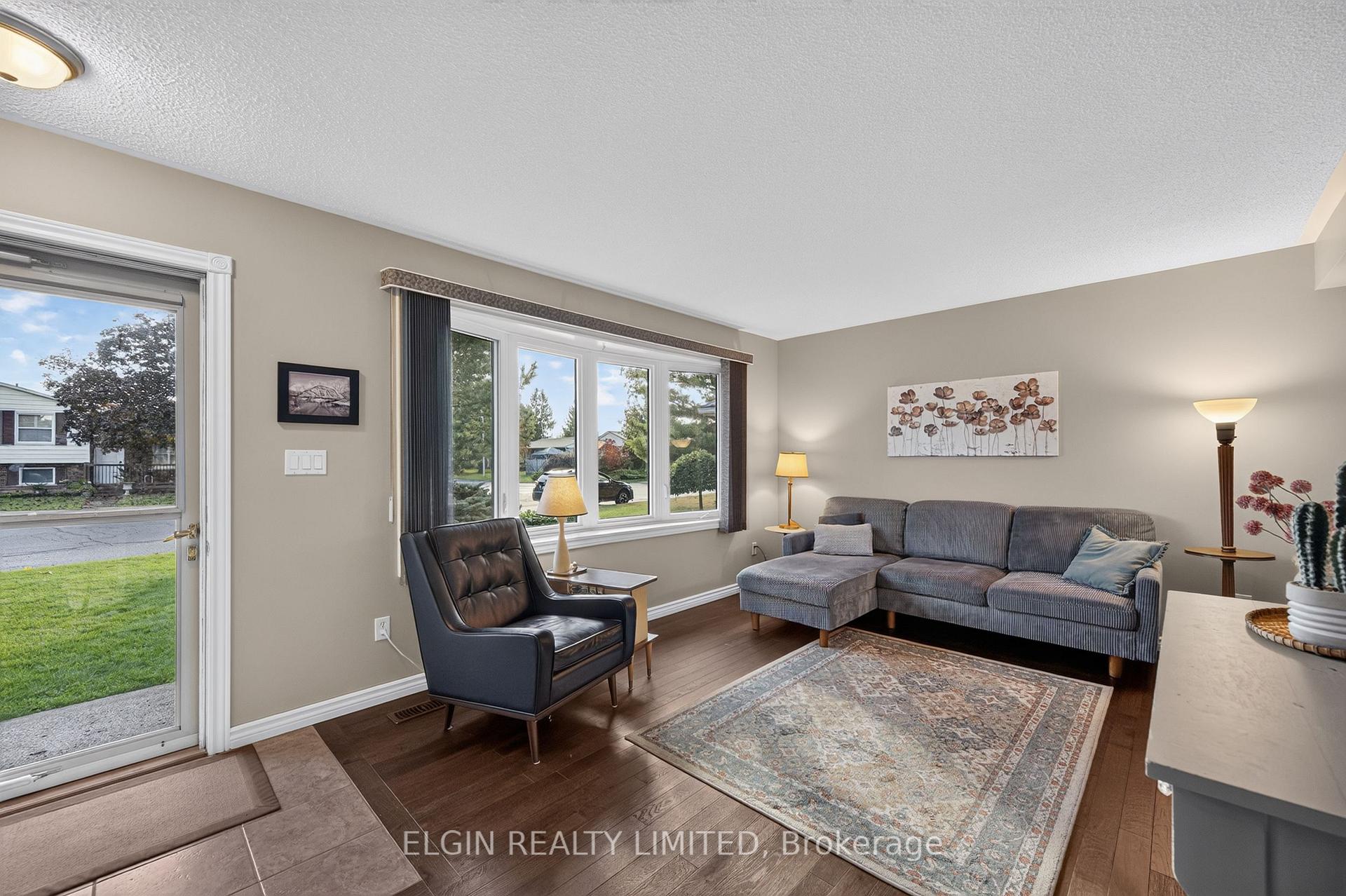 Photo 4 of 6 Aldborough Avenue, St. Thomas — HOMEH