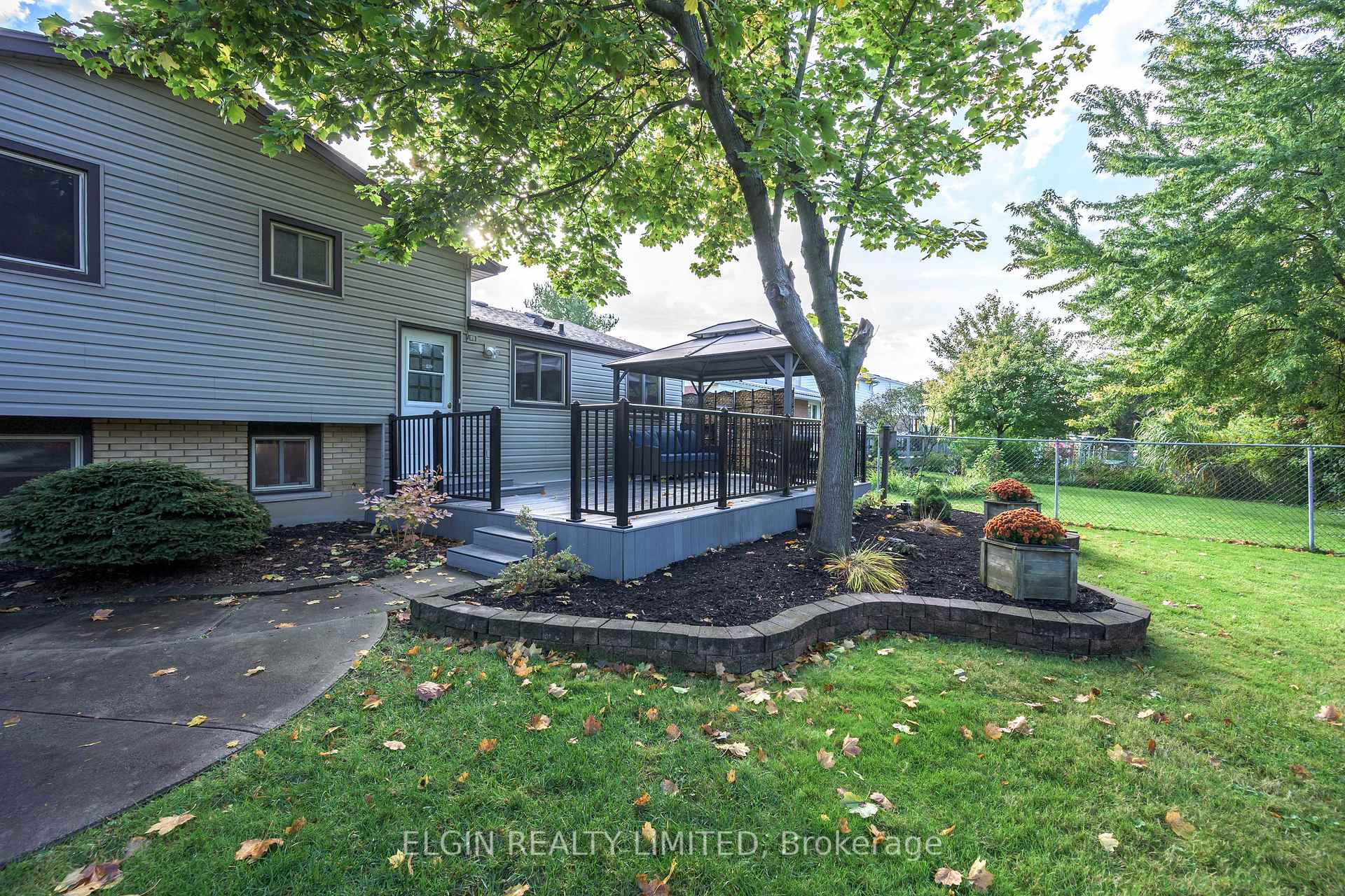 Photo 39 of 6 Aldborough Avenue, St. Thomas — HOMEH