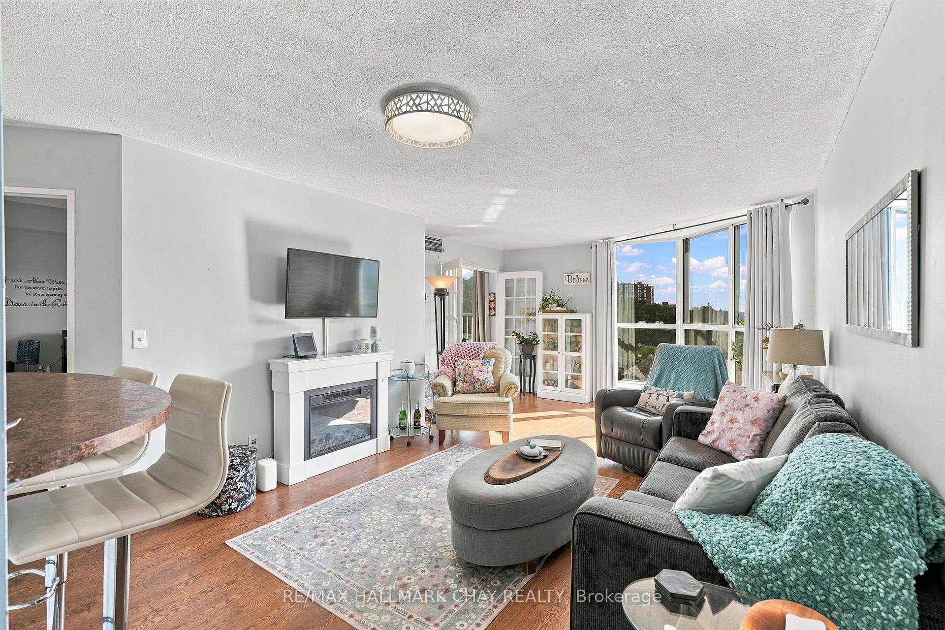 Photo 12 of Unit 710, 150 Dunlop Street E, Barrie, City Centre — HOMEH