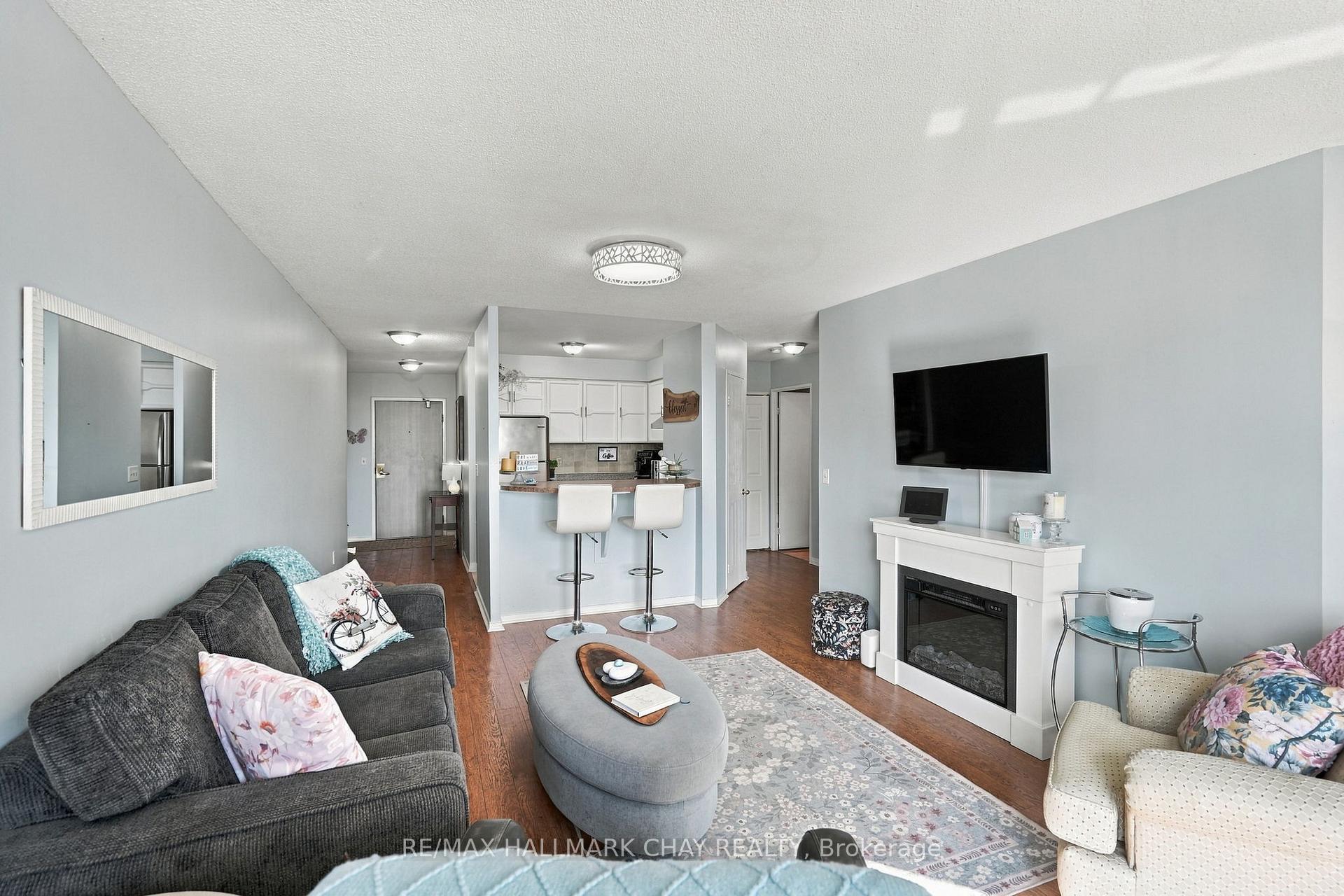 Photo 13 of Unit 710, 150 Dunlop Street E, Barrie, City Centre — HOMEH