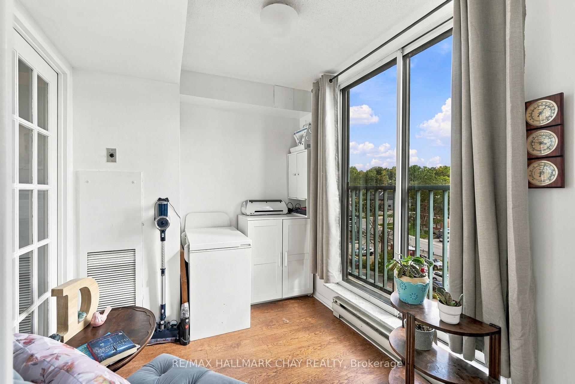 Photo 17 of Unit 710, 150 Dunlop Street E, Barrie, City Centre — HOMEH