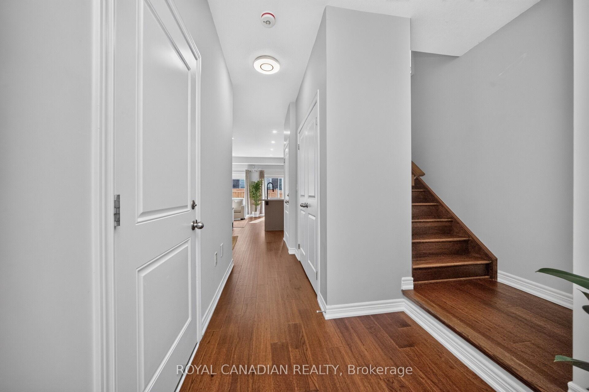 Photo 8 of 72 Bobolink Road, Hamilton, Bruleville — HOMEH
