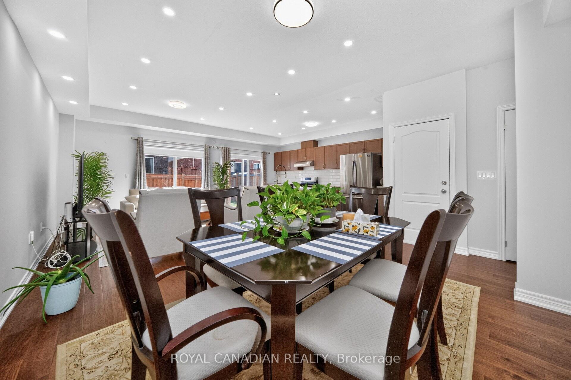 Photo 11 of 72 Bobolink Road, Hamilton, Bruleville — HOMEH