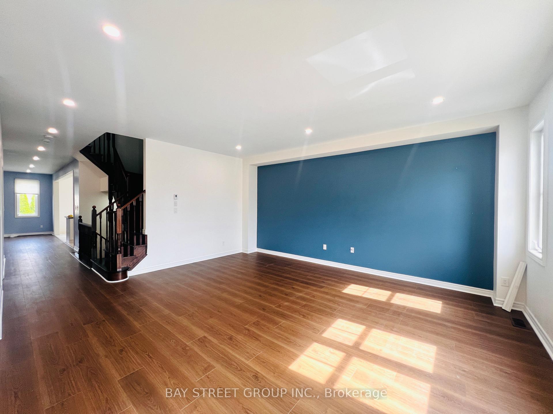 Photo 7 of 81 Sutcliffe Way, New Tecumseth, Rural New Tecumseth — HOMEH