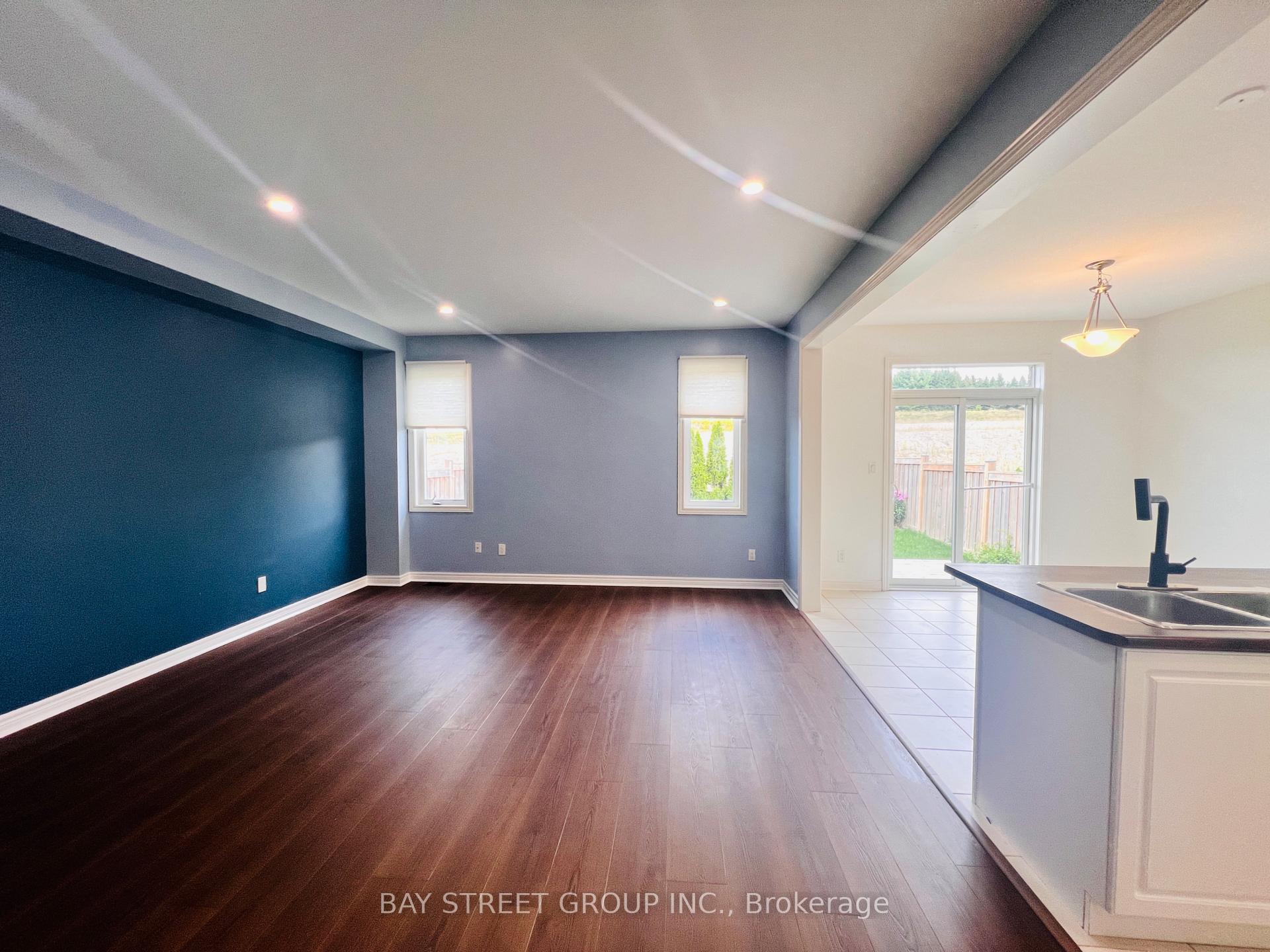 Photo 15 of 81 Sutcliffe Way, New Tecumseth, Rural New Tecumseth — HOMEH