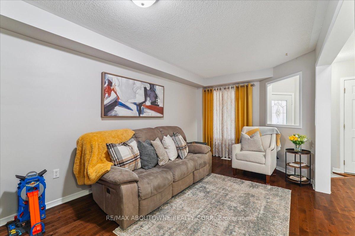 Photo 4 of 248 Albright Road, Brampton, Fletcher's Creek Village — HOMEH