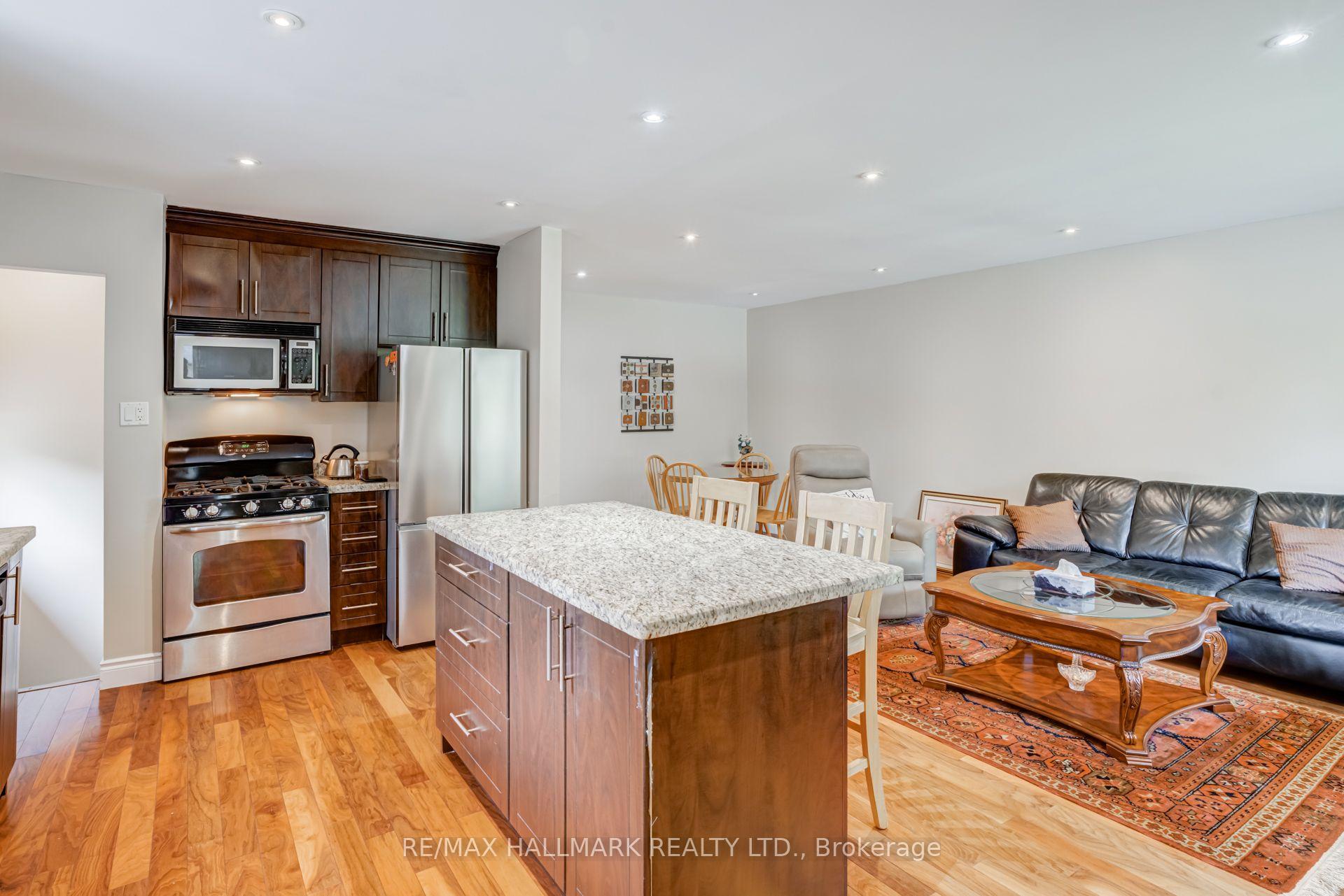 Photo 10 of 1218 Grange Road, Oakville, Falgarwood — HOMEH