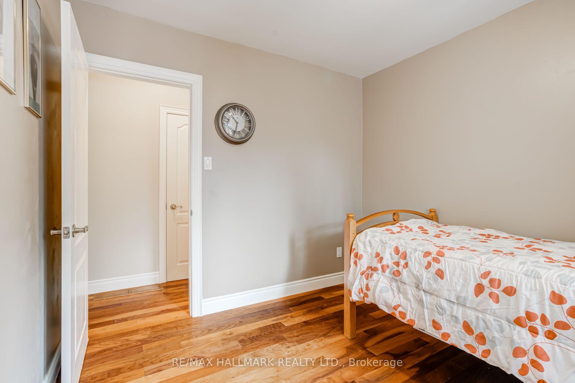 Photo 20 of 1218 Grange Road, Oakville, Falgarwood — HOMEH