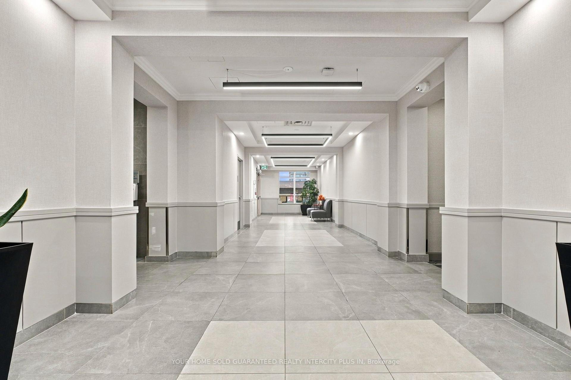 Photo 3 of Unit 802, 3650 Kingston Road, Scarborough, Scarborough Village — HOMEH