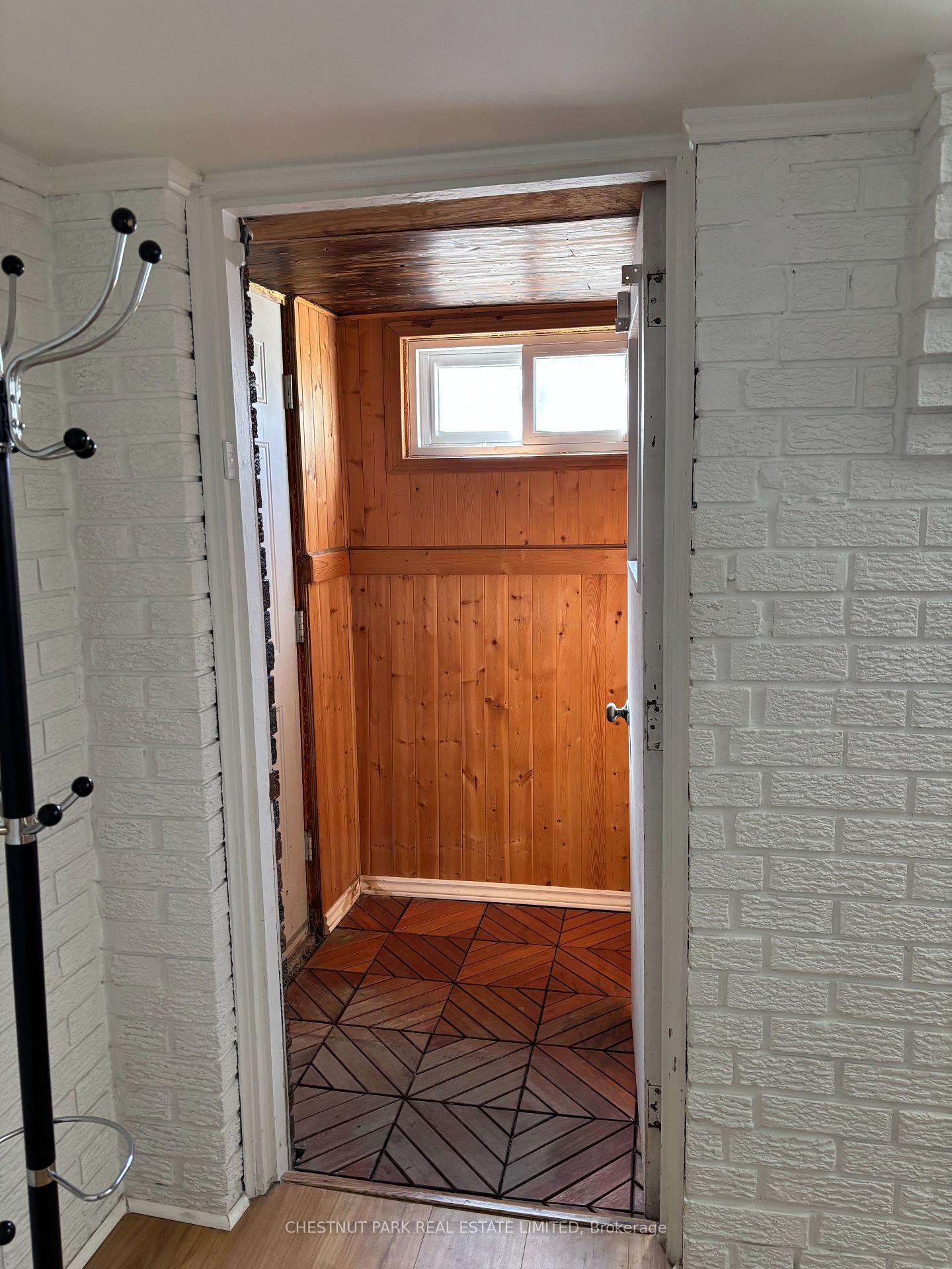 Photo 4 of Unit Lower, 173 Chambers Avenue, Toronto, Keelesdale-Eglinton West — HOMEH