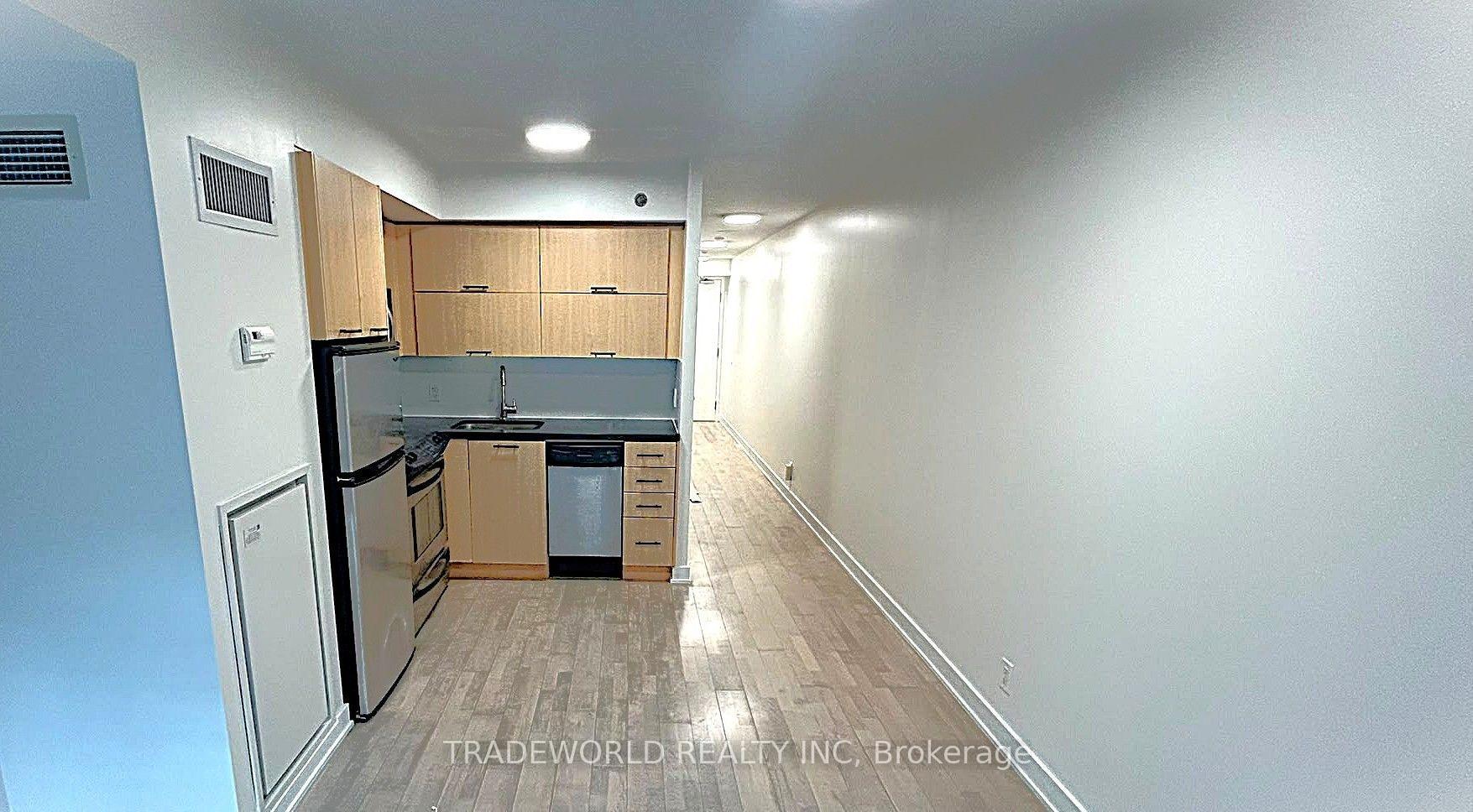 Photo 6 of Unit 319, 21 Nelson Street, Toronto, Waterfront Communities — HOMEH