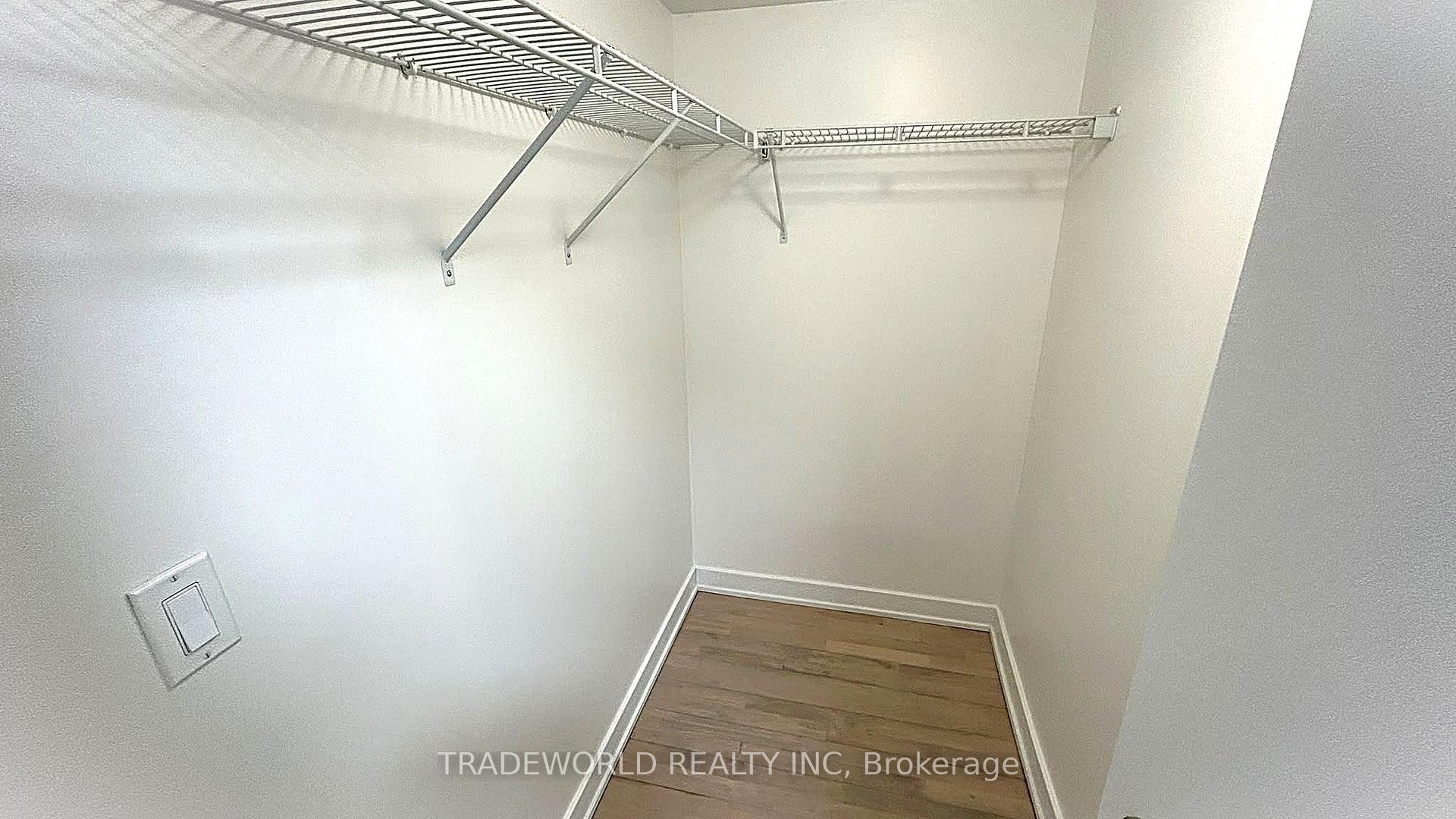 Photo 9 of Unit 319, 21 Nelson Street, Toronto, Waterfront Communities — HOMEH
