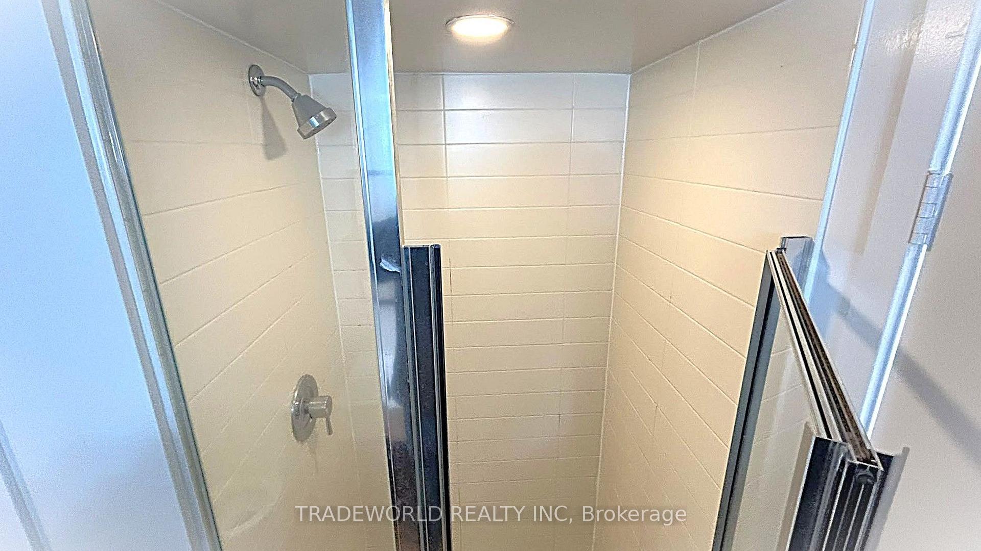 Photo 11 of Unit 319, 21 Nelson Street, Toronto, Waterfront Communities — HOMEH