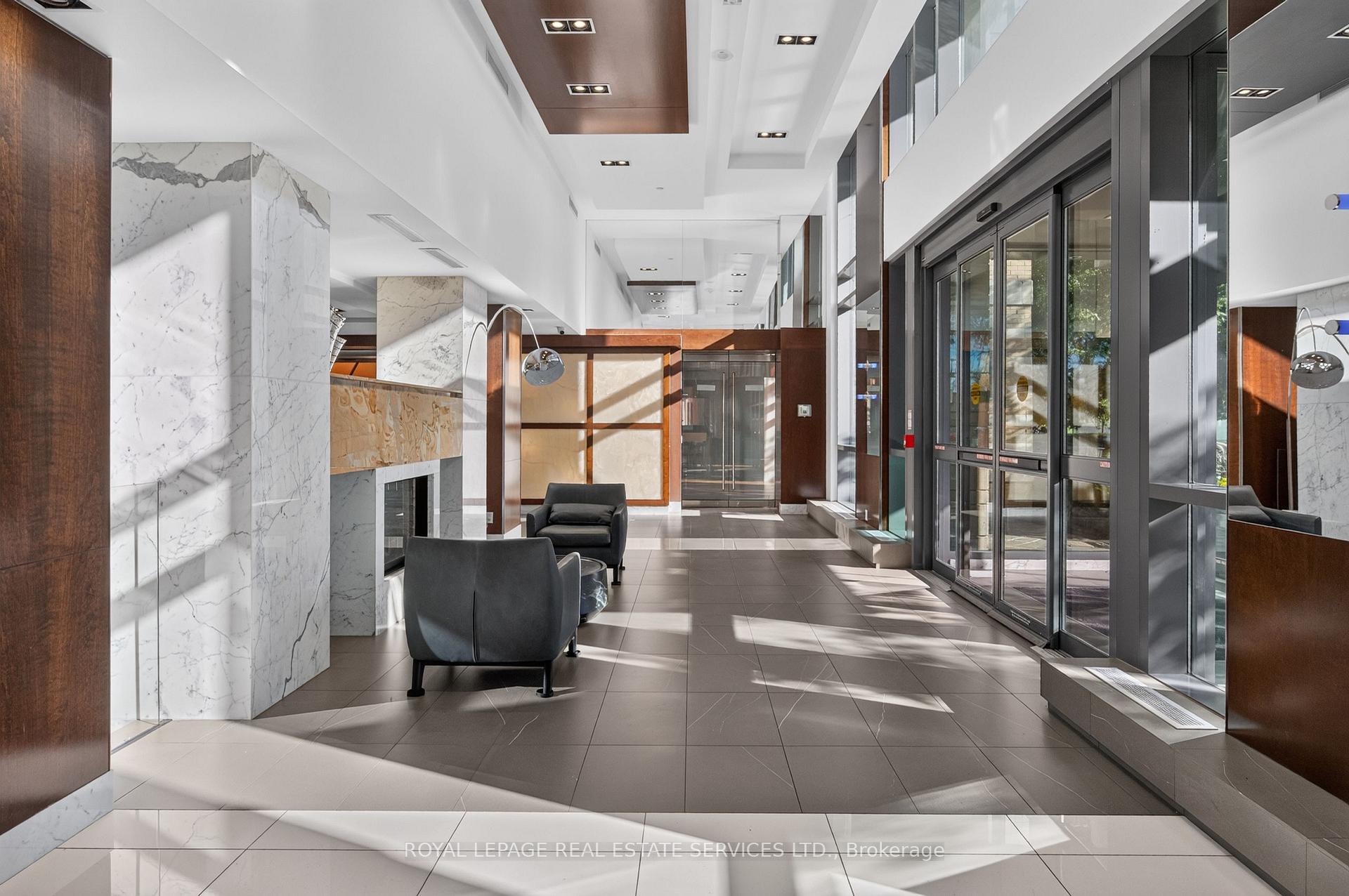 Photo 6 of Unit 1401, 235 Sherway Gardens Road, Etobicoke, Islington-City Centre West — HOMEH