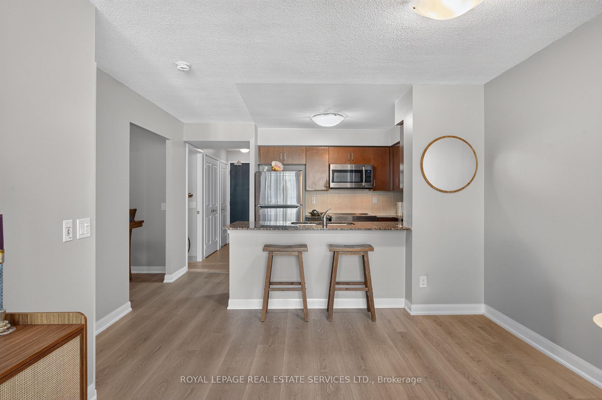 Photo 13 of Unit 1401, 235 Sherway Gardens Road, Etobicoke, Islington-City Centre West — HOMEH