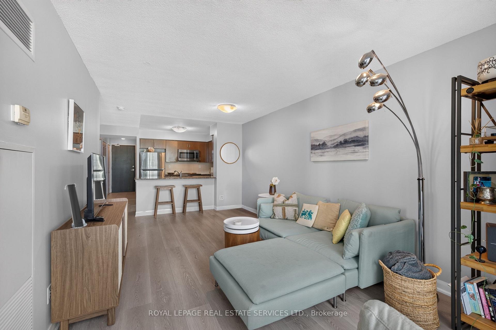 Photo 23 of Unit 1401, 235 Sherway Gardens Road, Etobicoke, Islington-City Centre West — HOMEH