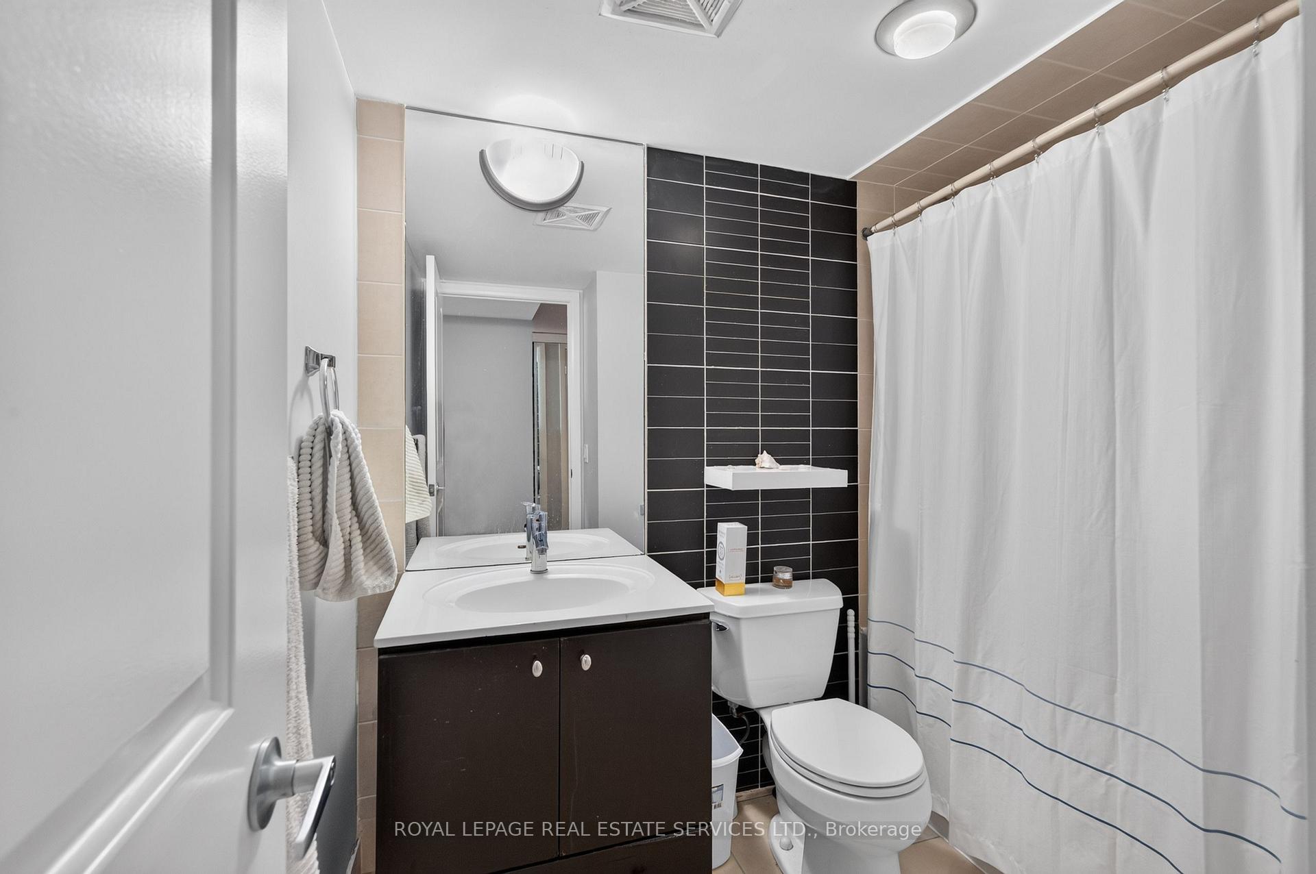 Photo 30 of Unit 1401, 235 Sherway Gardens Road, Etobicoke, Islington-City Centre West — HOMEH