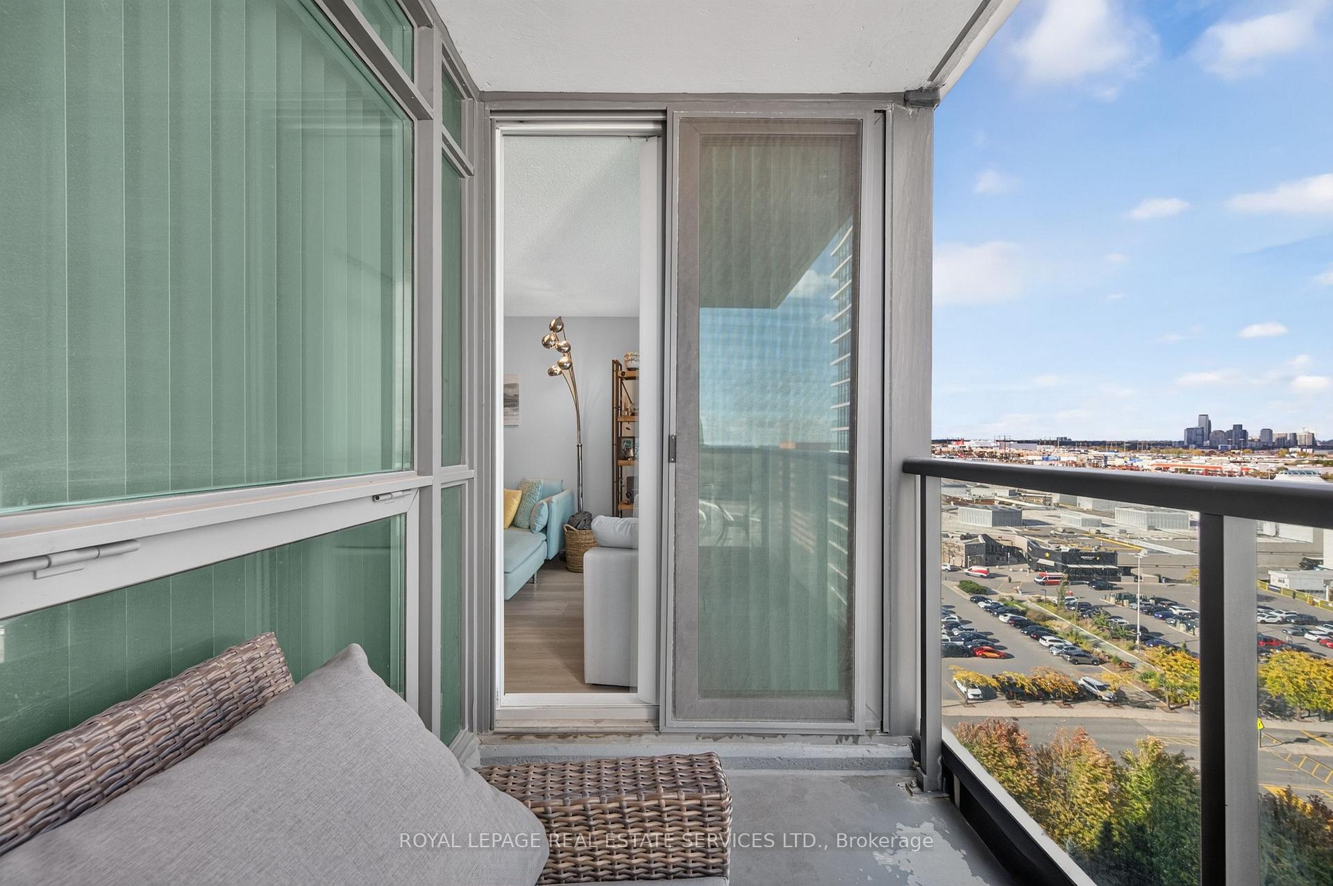 Photo 34 of Unit 1401, 235 Sherway Gardens Road, Etobicoke, Islington-City Centre West — HOMEH