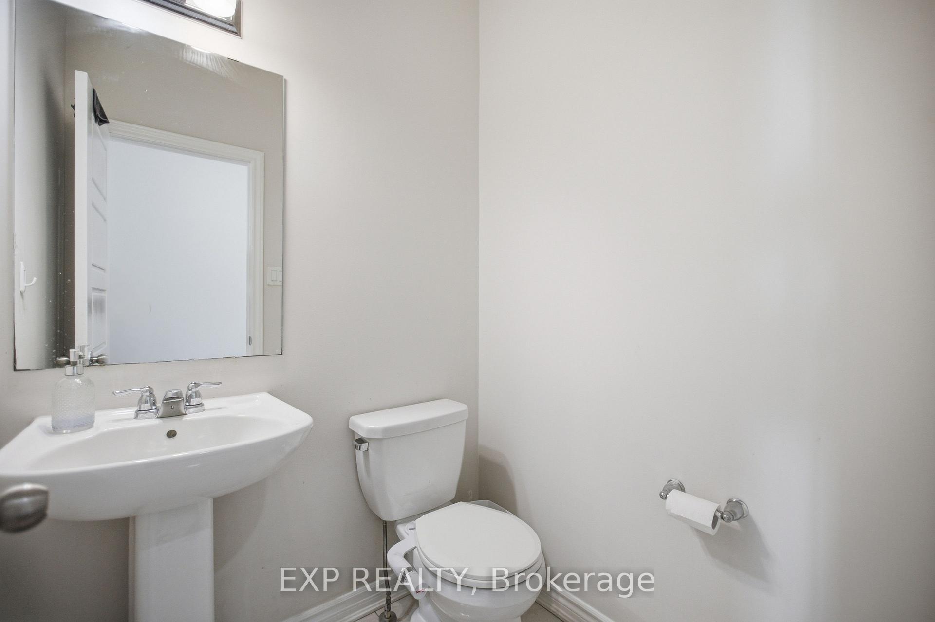 Photo 4 of 67 Caspian Row, Ottawa, Kanata - Emerald Meadows/Trailwest — HOMEH