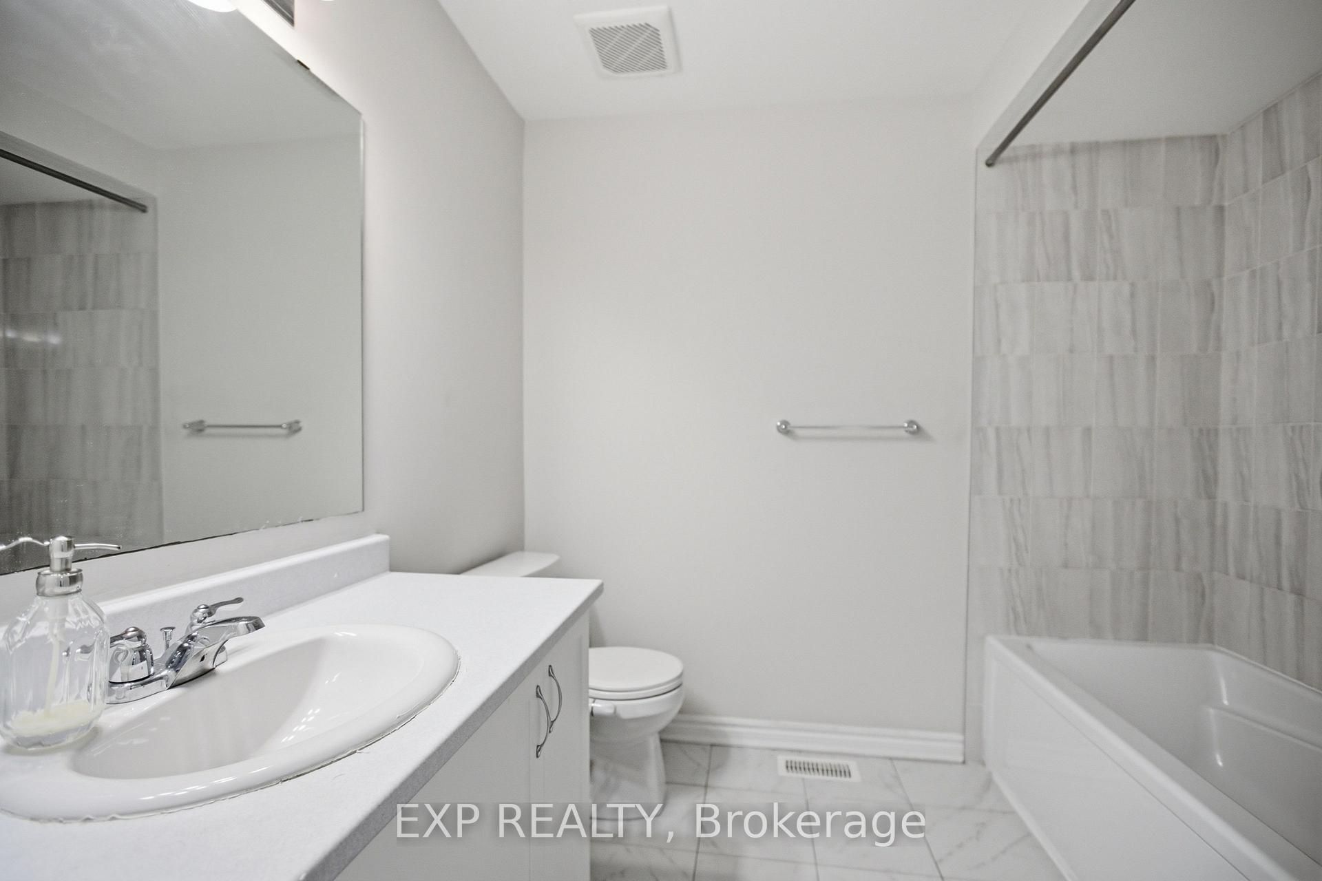 Photo 24 of 67 Caspian Row, Ottawa, Kanata - Emerald Meadows/Trailwest — HOMEH