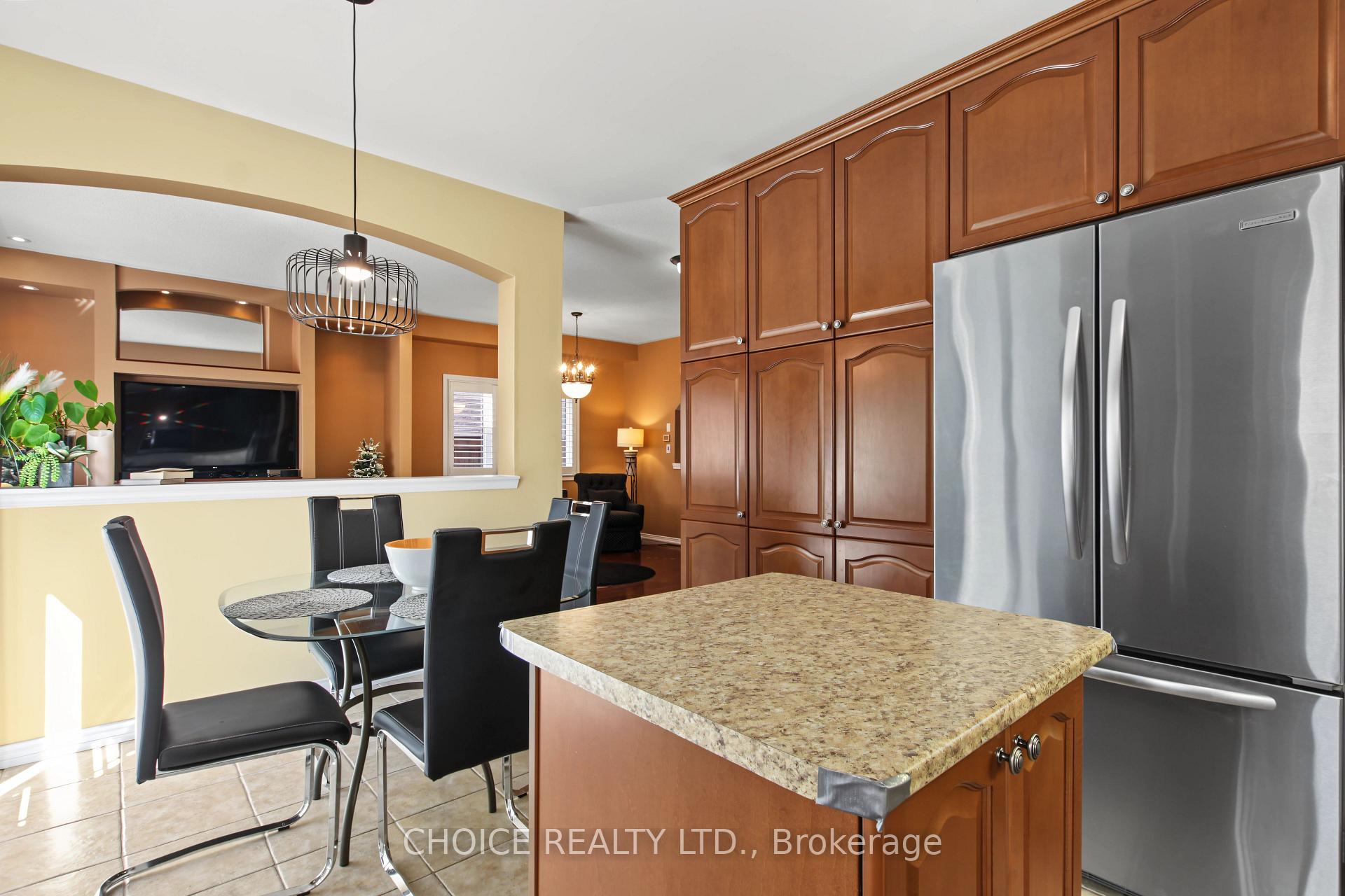 Photo 11 of 3352 Ferris Street, Burlington, Alton — HOMEH