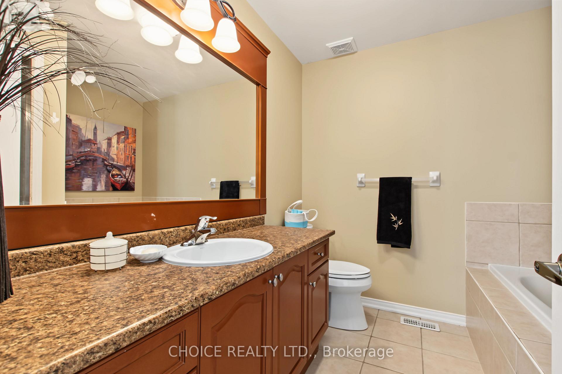 Photo 27 of 3352 Ferris Street, Burlington, Alton — HOMEH
