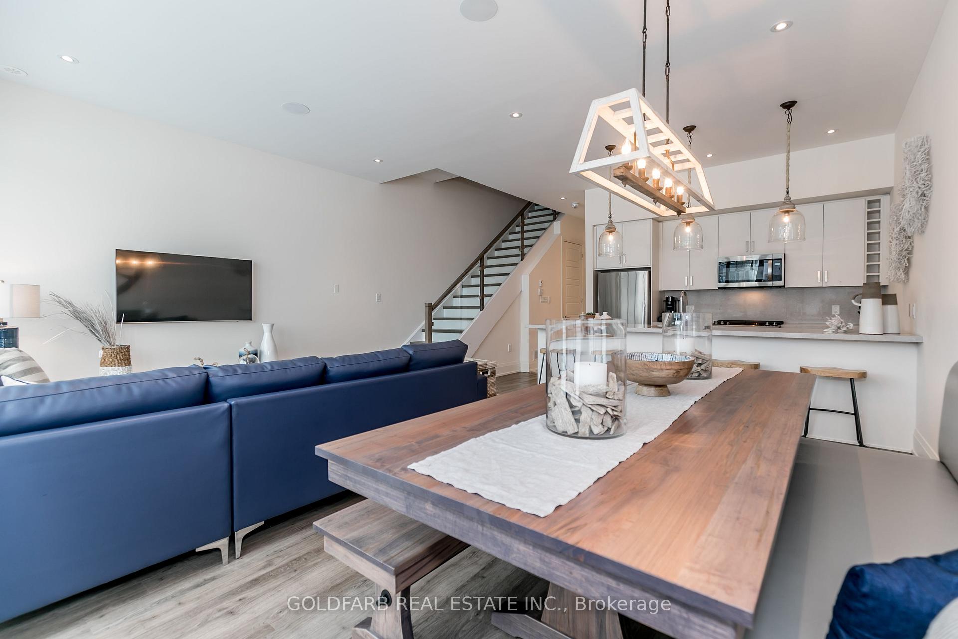 Photo 10 of 3771 Riva Avenue, Innisfil, Rural Innisfil — HOMEH