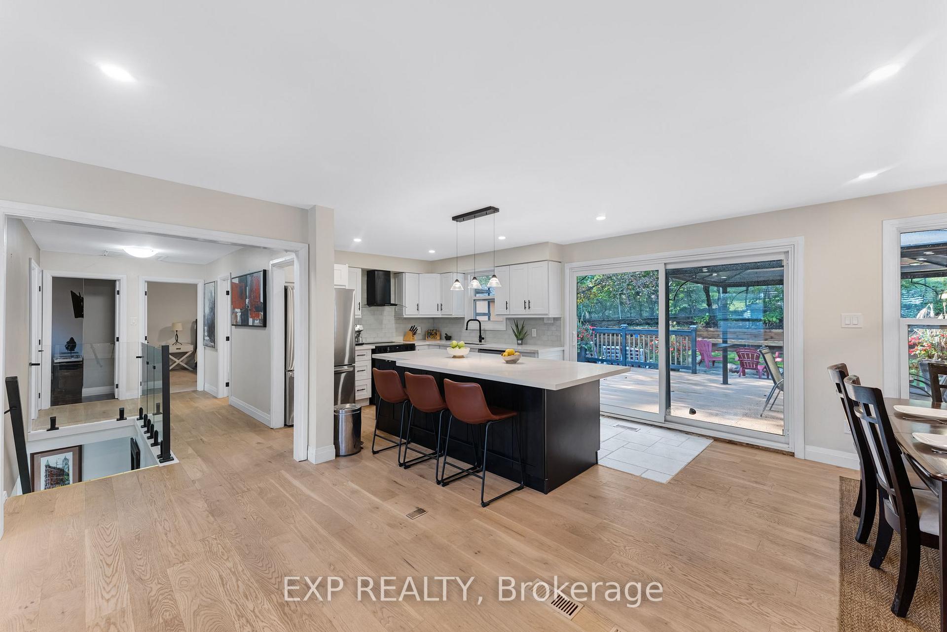Photo 10 of 79 Beswick Drive, Newmarket, Central Newmarket — HOMEH