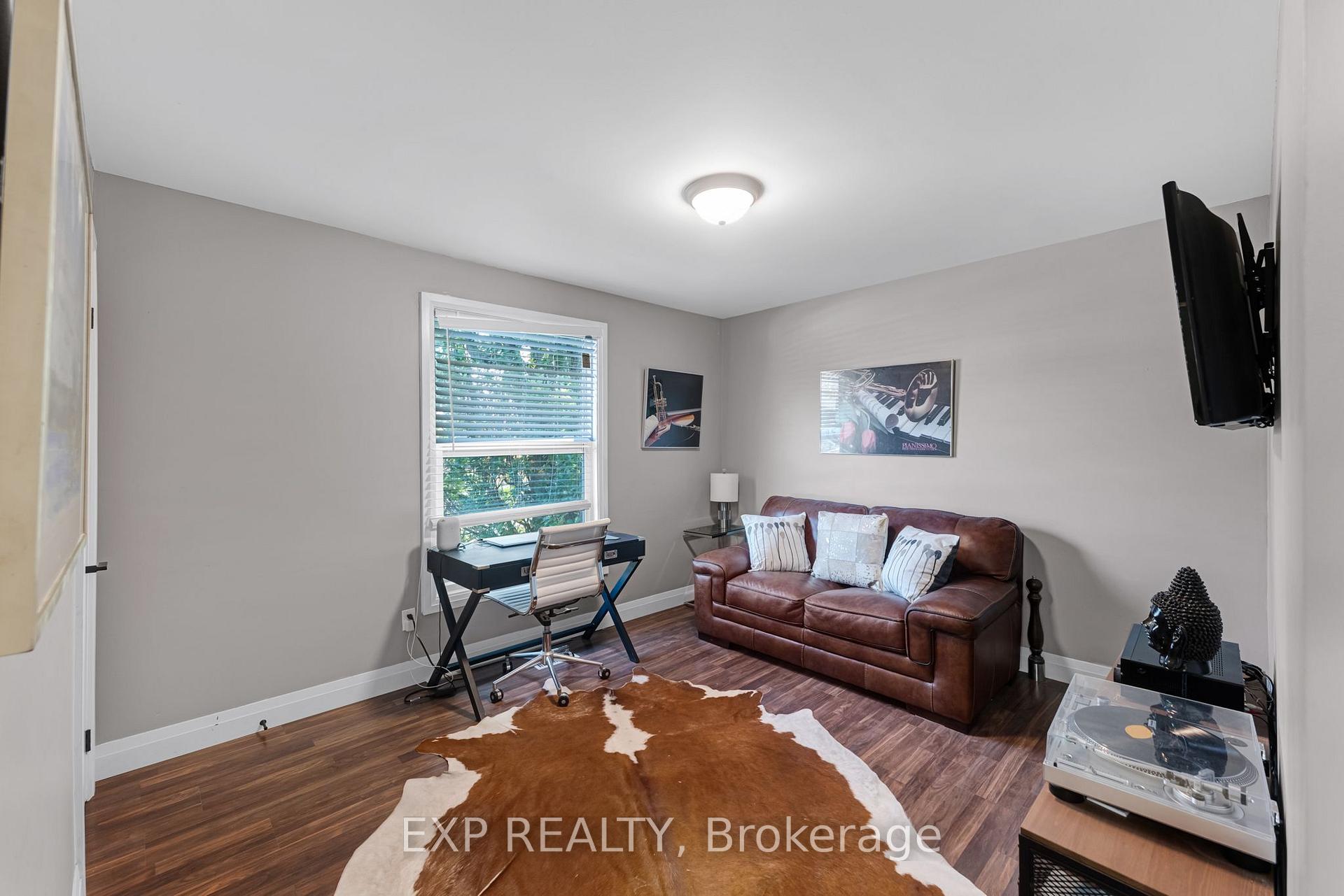 Photo 24 of 79 Beswick Drive, Newmarket, Central Newmarket — HOMEH