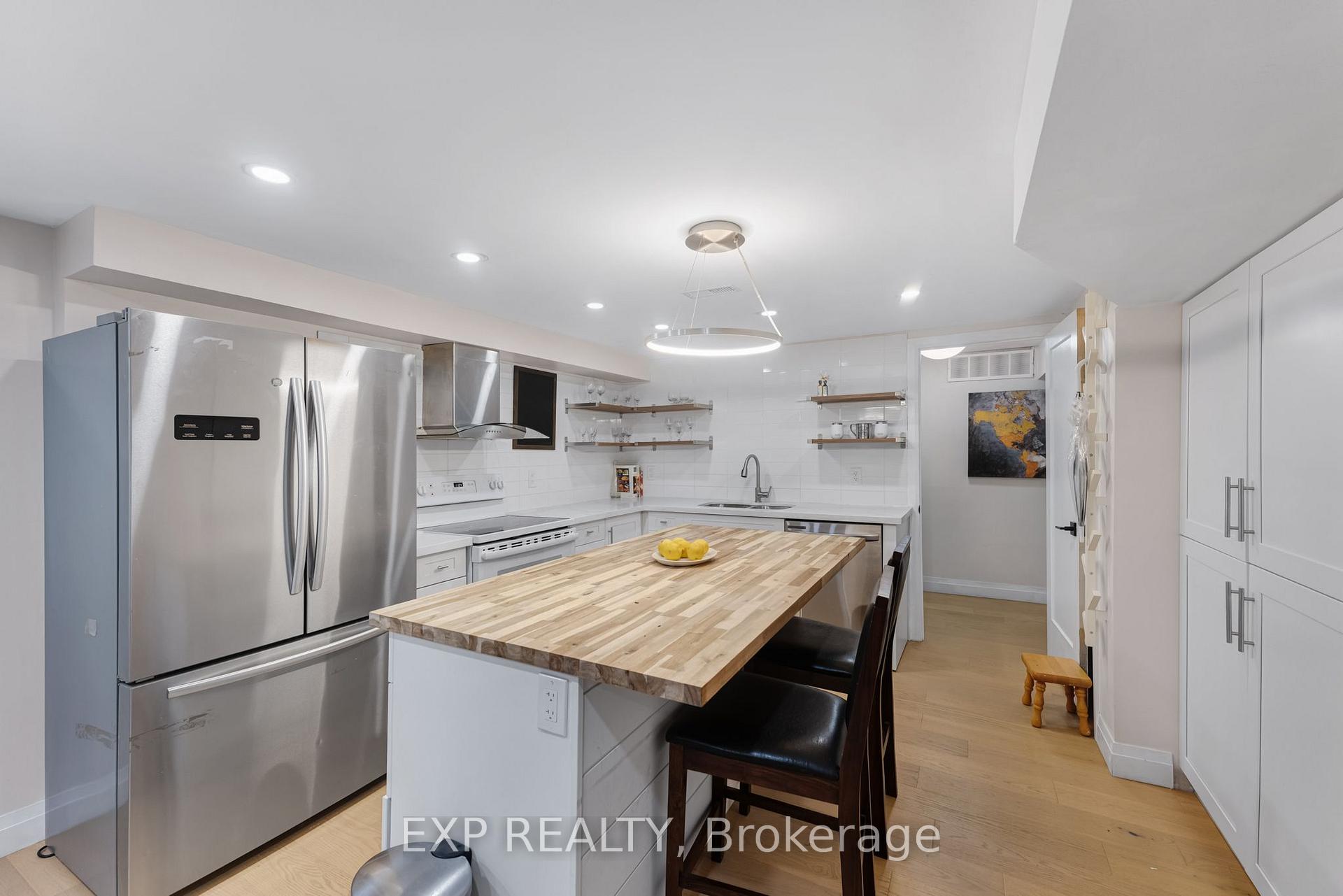 Photo 29 of 79 Beswick Drive, Newmarket, Central Newmarket — HOMEH