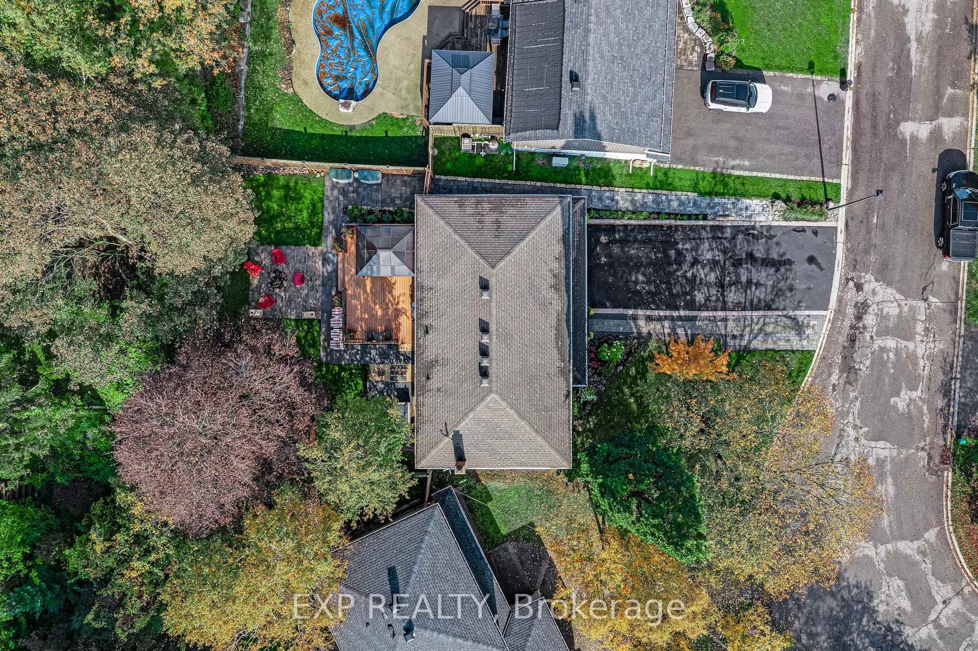 Photo 40 of 79 Beswick Drive, Newmarket, Central Newmarket — HOMEH
