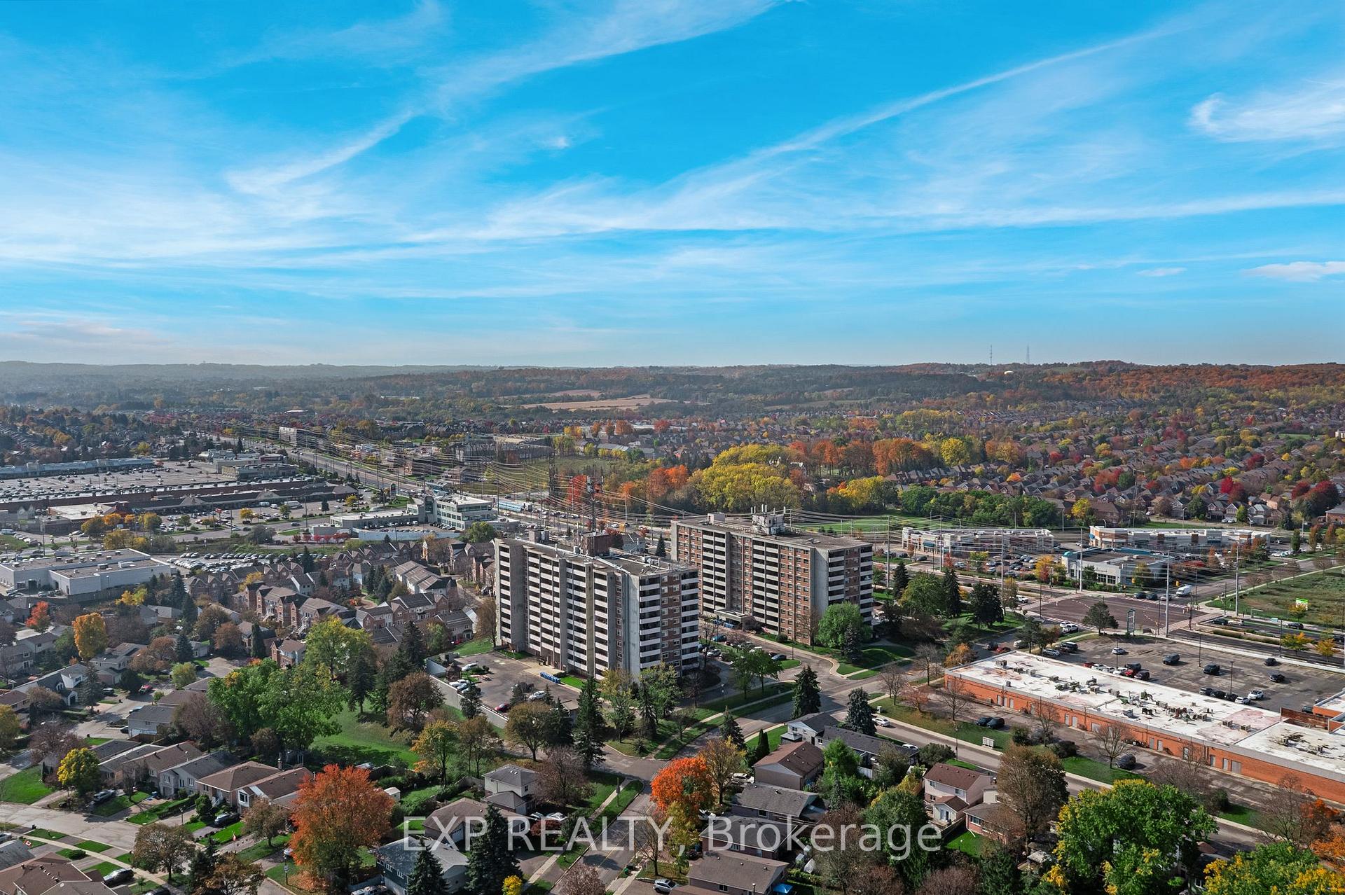 Photo 49 of 79 Beswick Drive, Newmarket, Central Newmarket — HOMEH