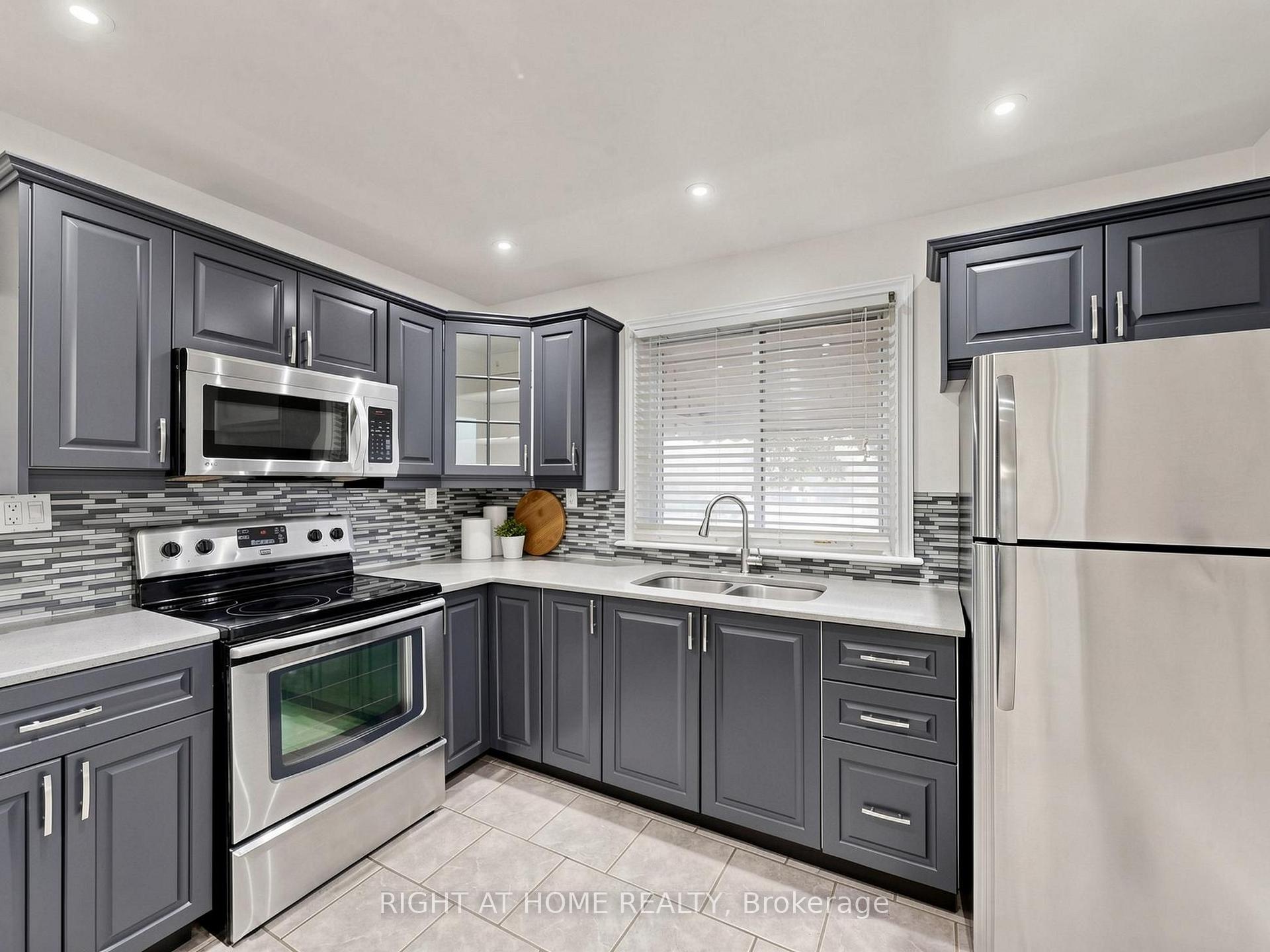 Photo 7 of 1 Welbourn Drive, Hamilton, Balfour — HOMEH
