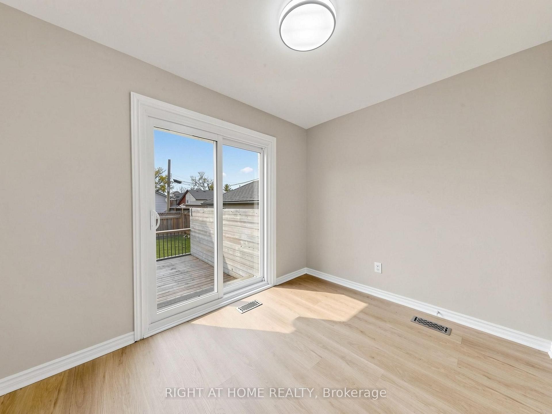 Photo 14 of 1 Welbourn Drive, Hamilton, Balfour — HOMEH