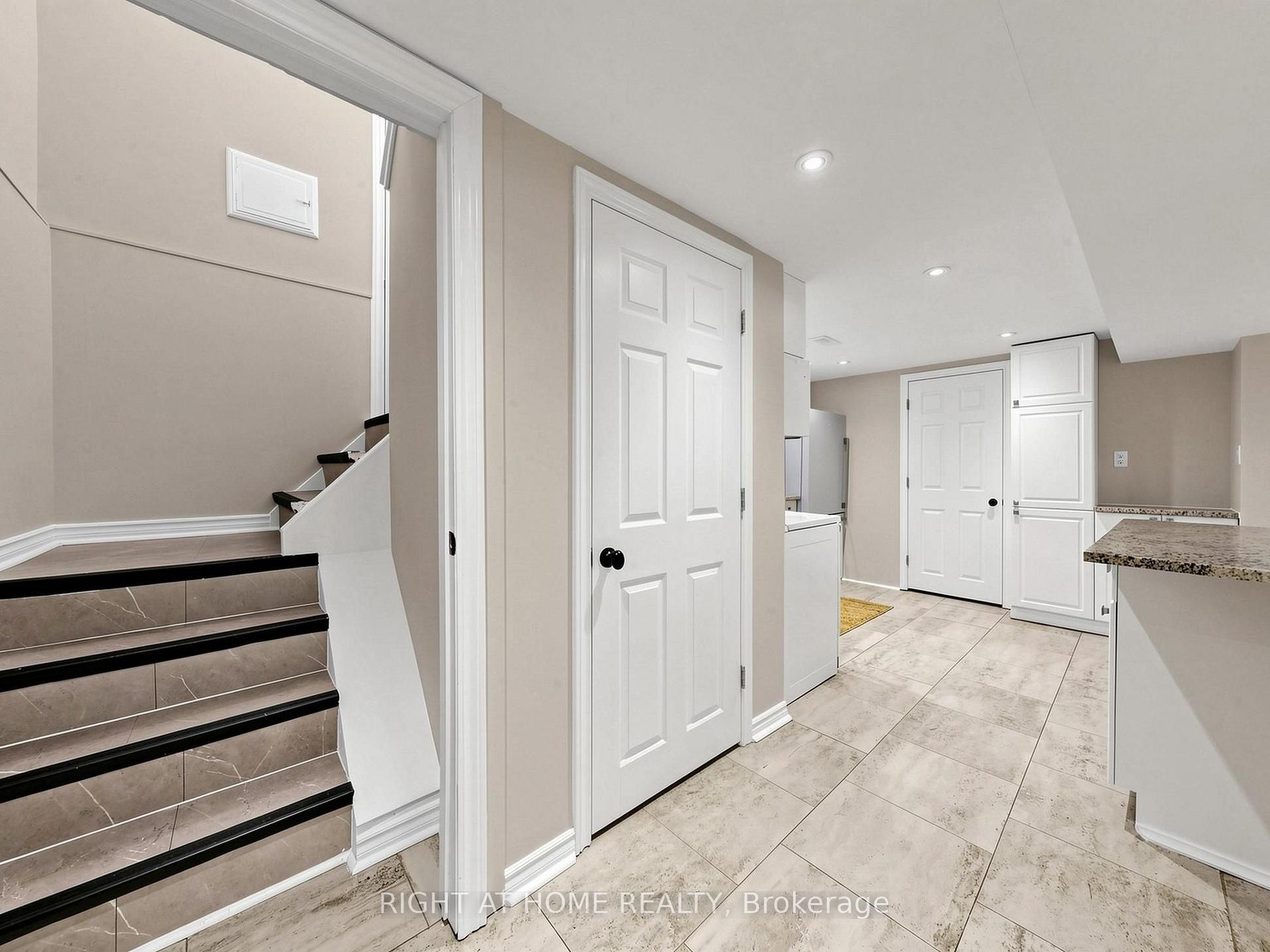 Photo 15 of 1 Welbourn Drive, Hamilton, Balfour — HOMEH
